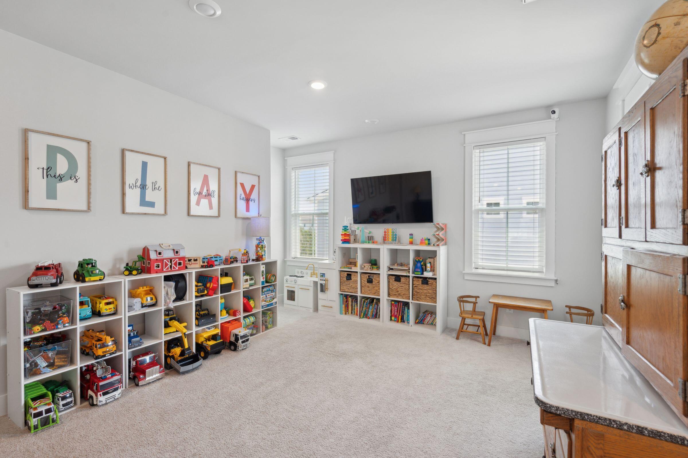 2690 Colonel Harrison Drive