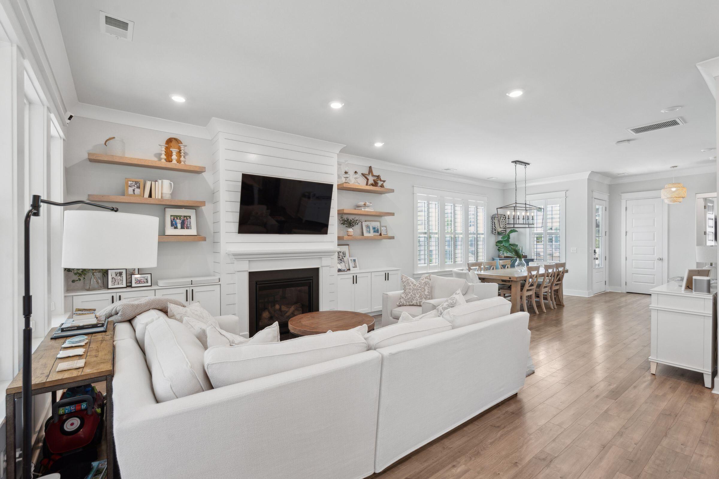 2690 Colonel Harrison Drive