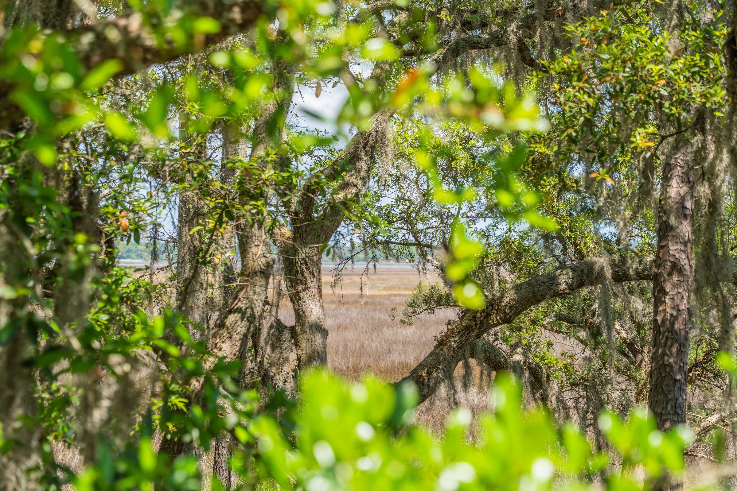 2690 Colonel Harrison Drive