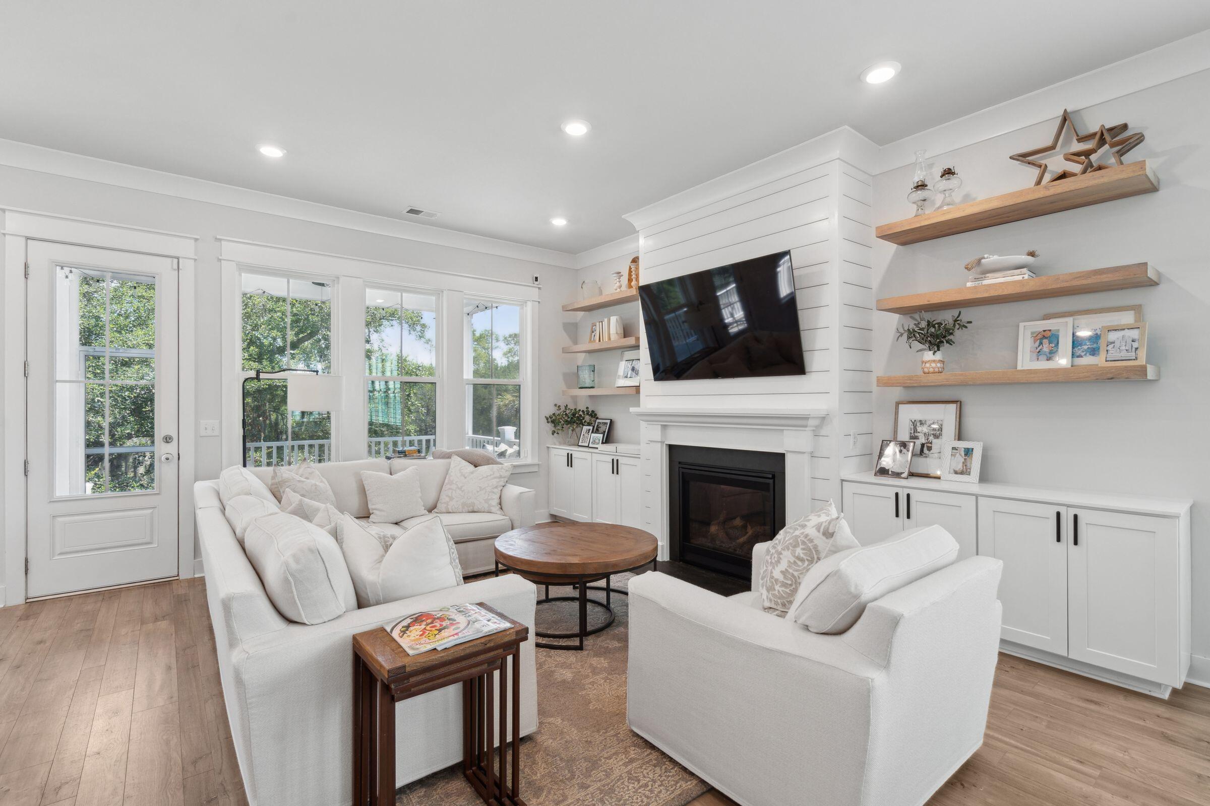 2690 Colonel Harrison Drive