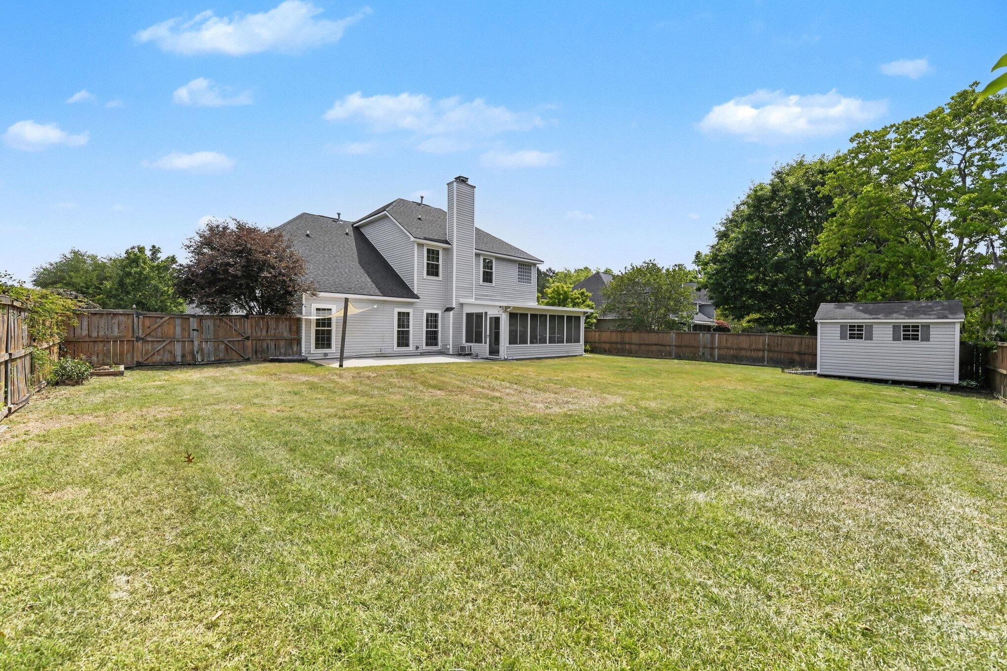5400 Red Tip Lane