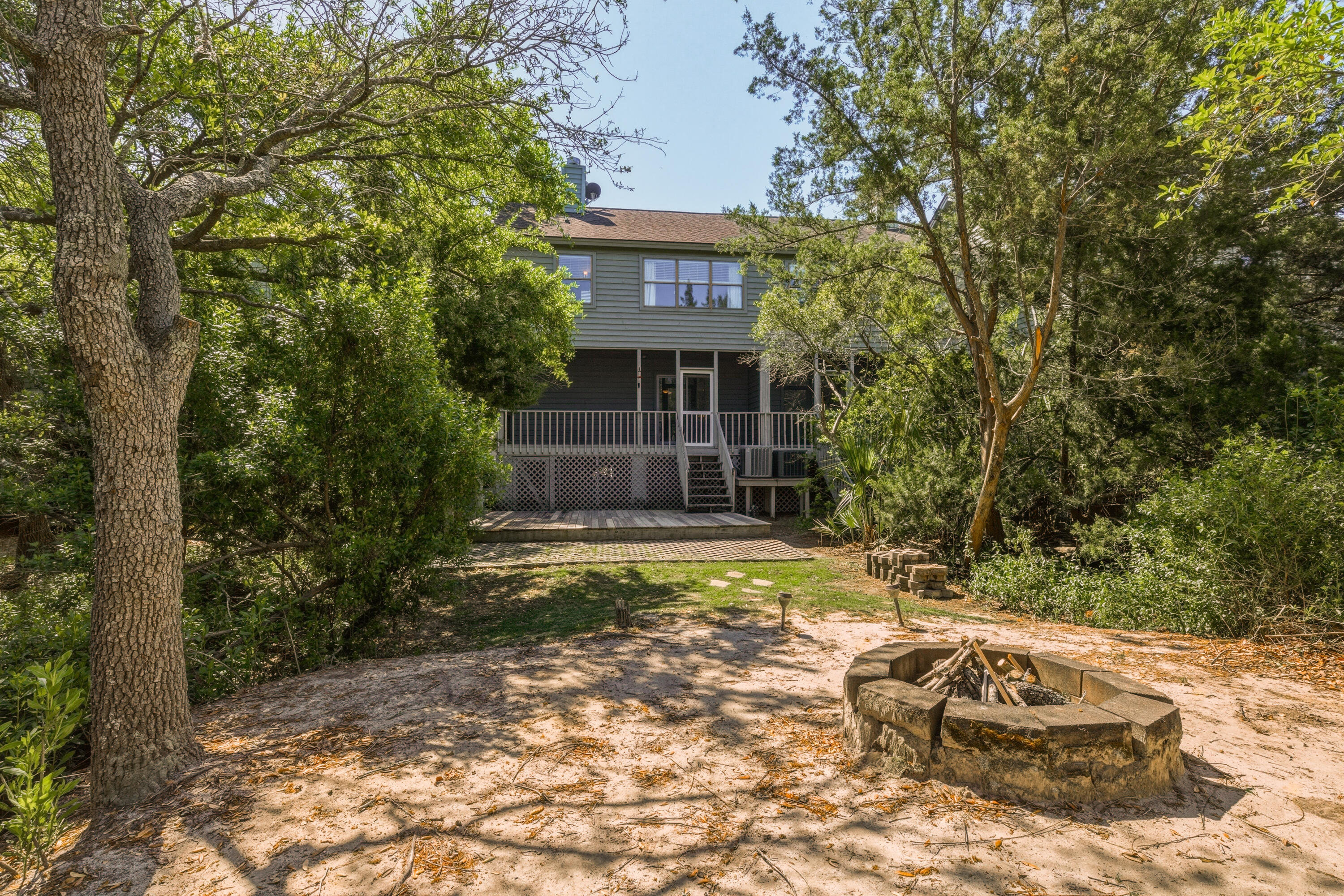 1069 Marsh Court Lane