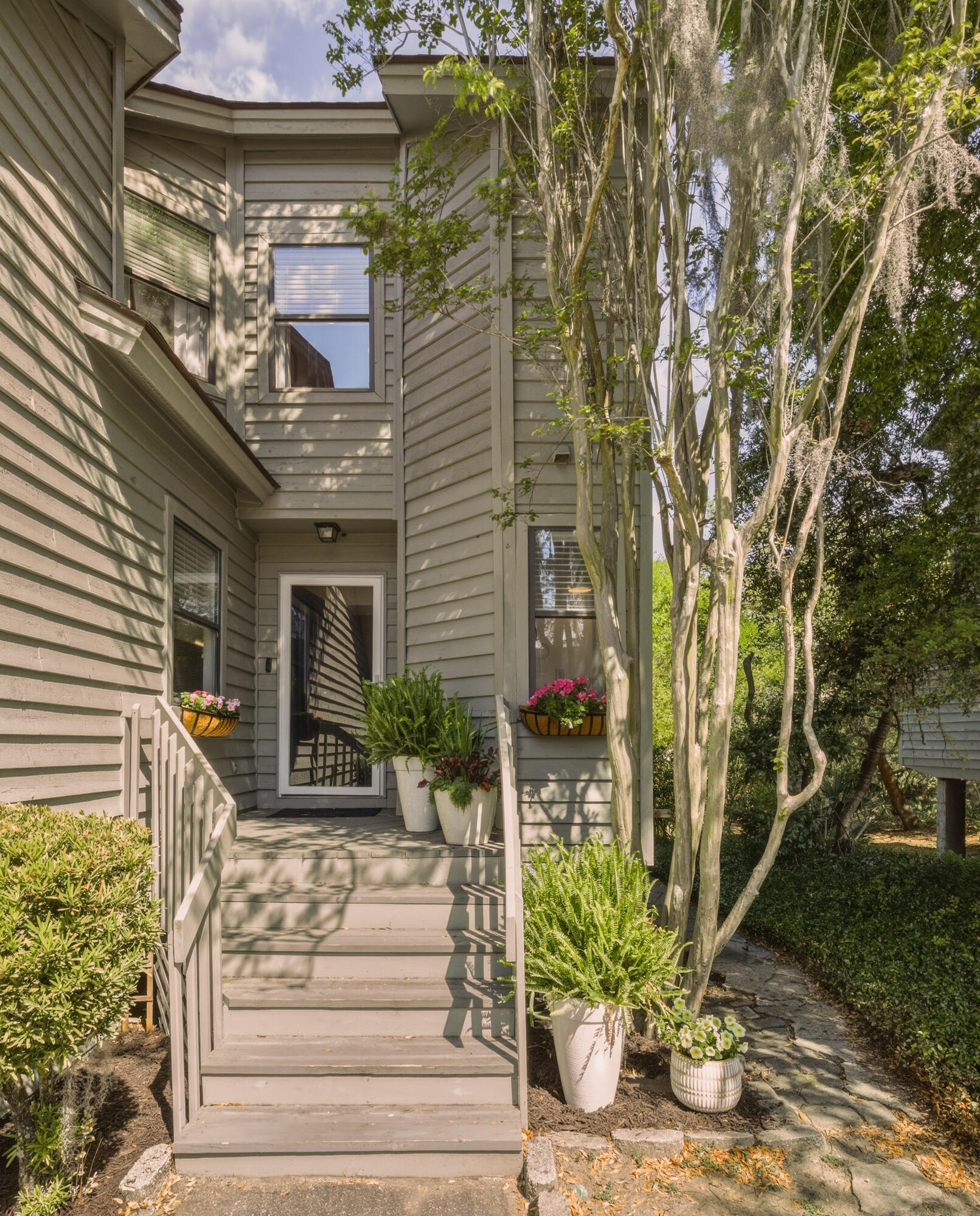1069 Marsh Court Lane