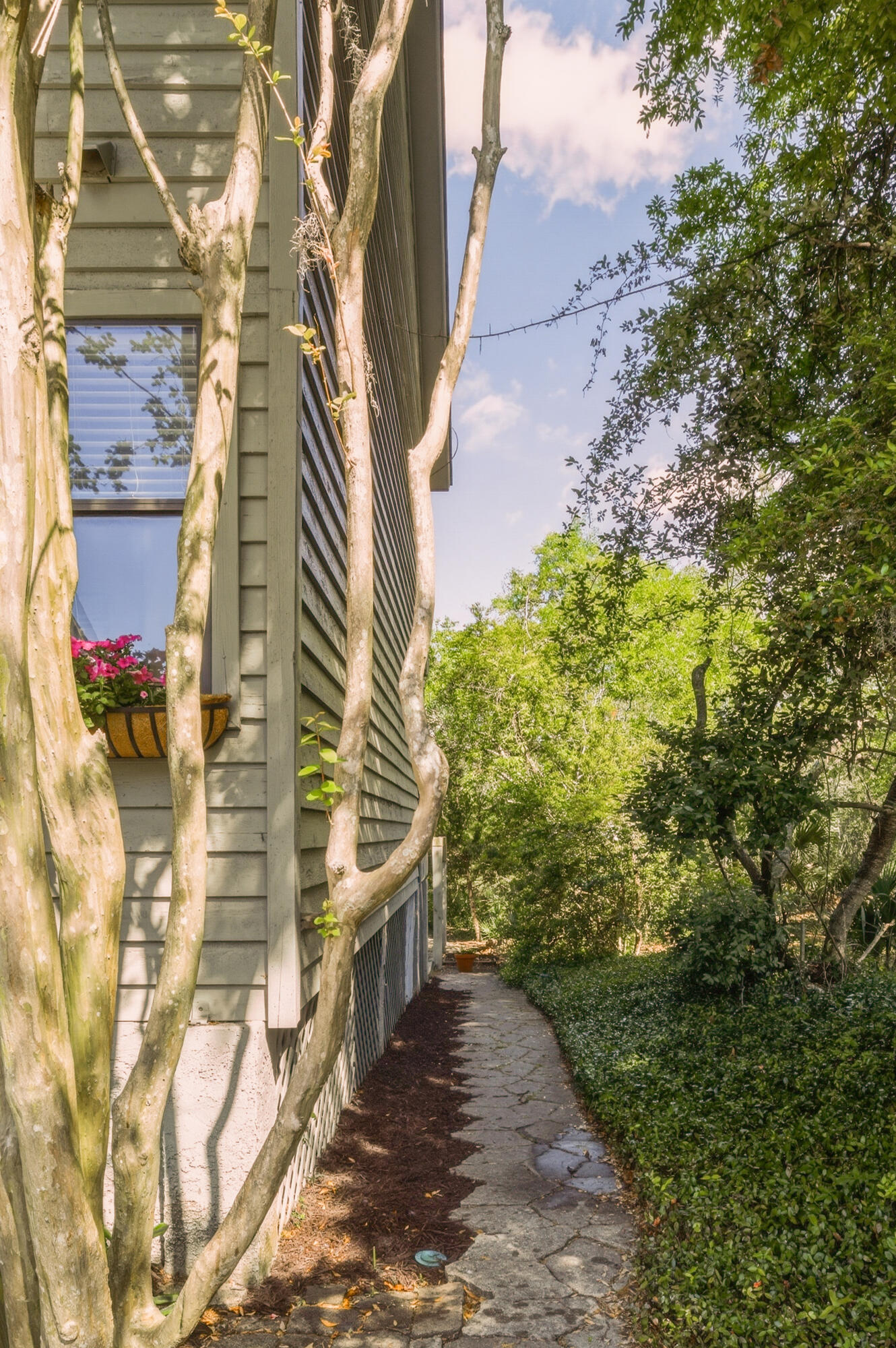 1069 Marsh Court Lane