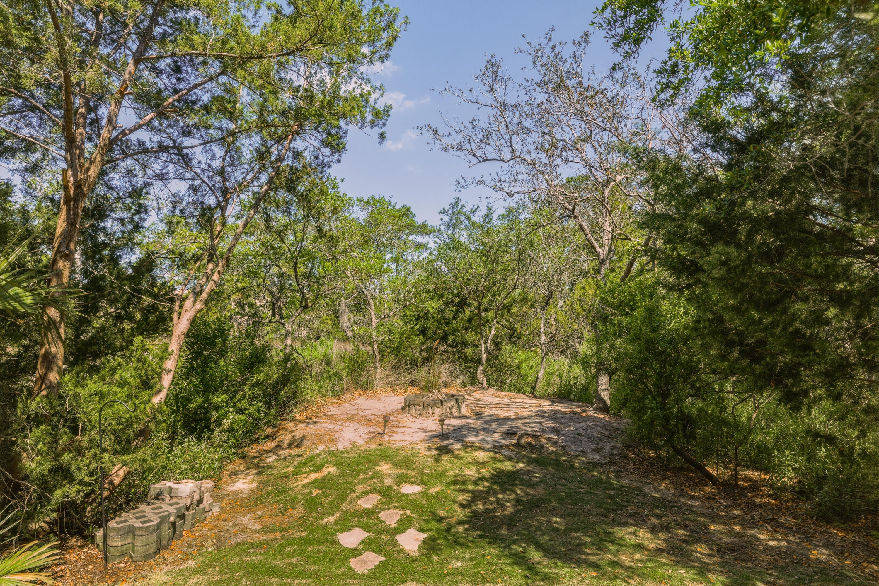 1069 Marsh Court Lane