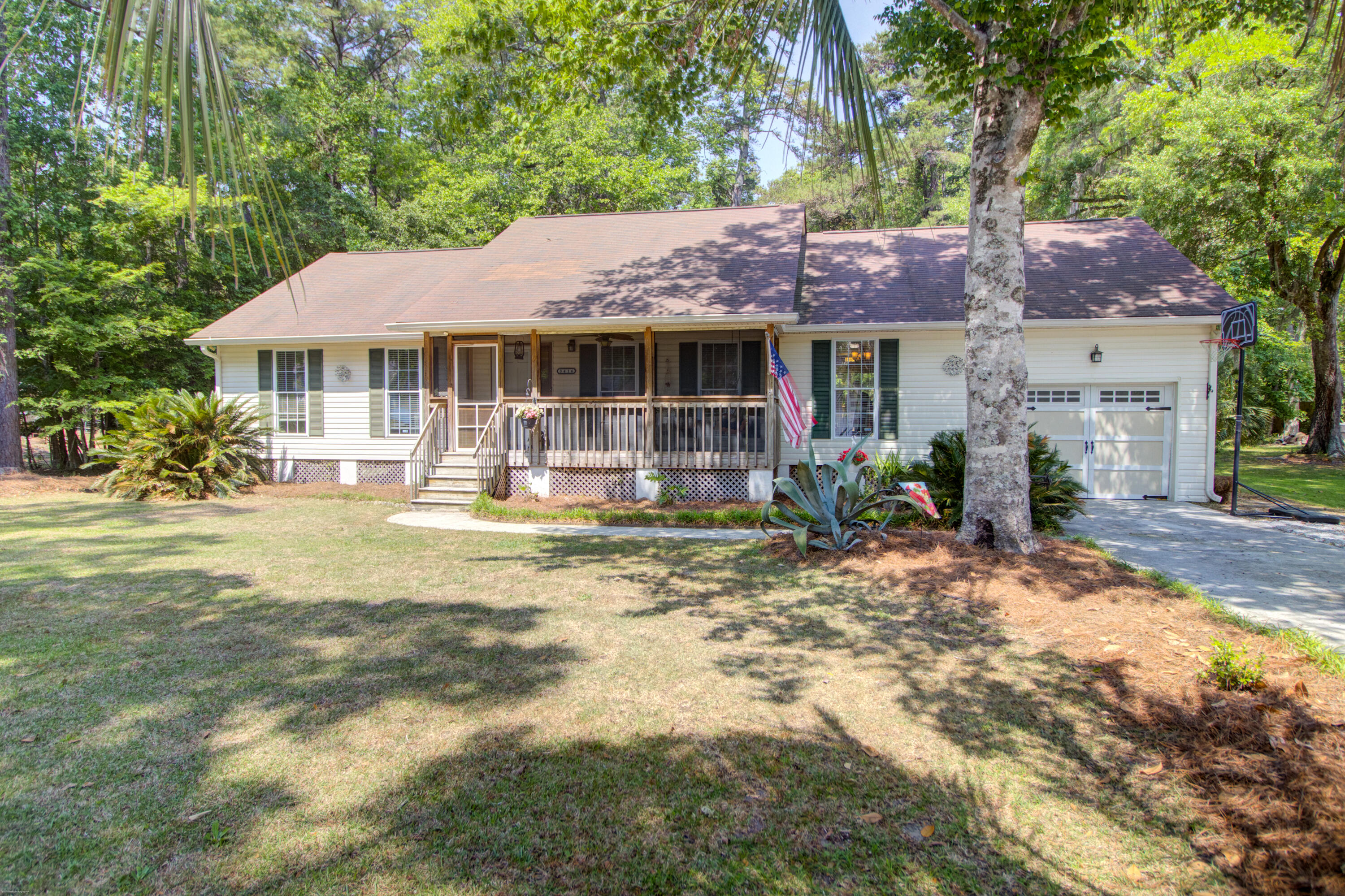 3416 Walter Drive