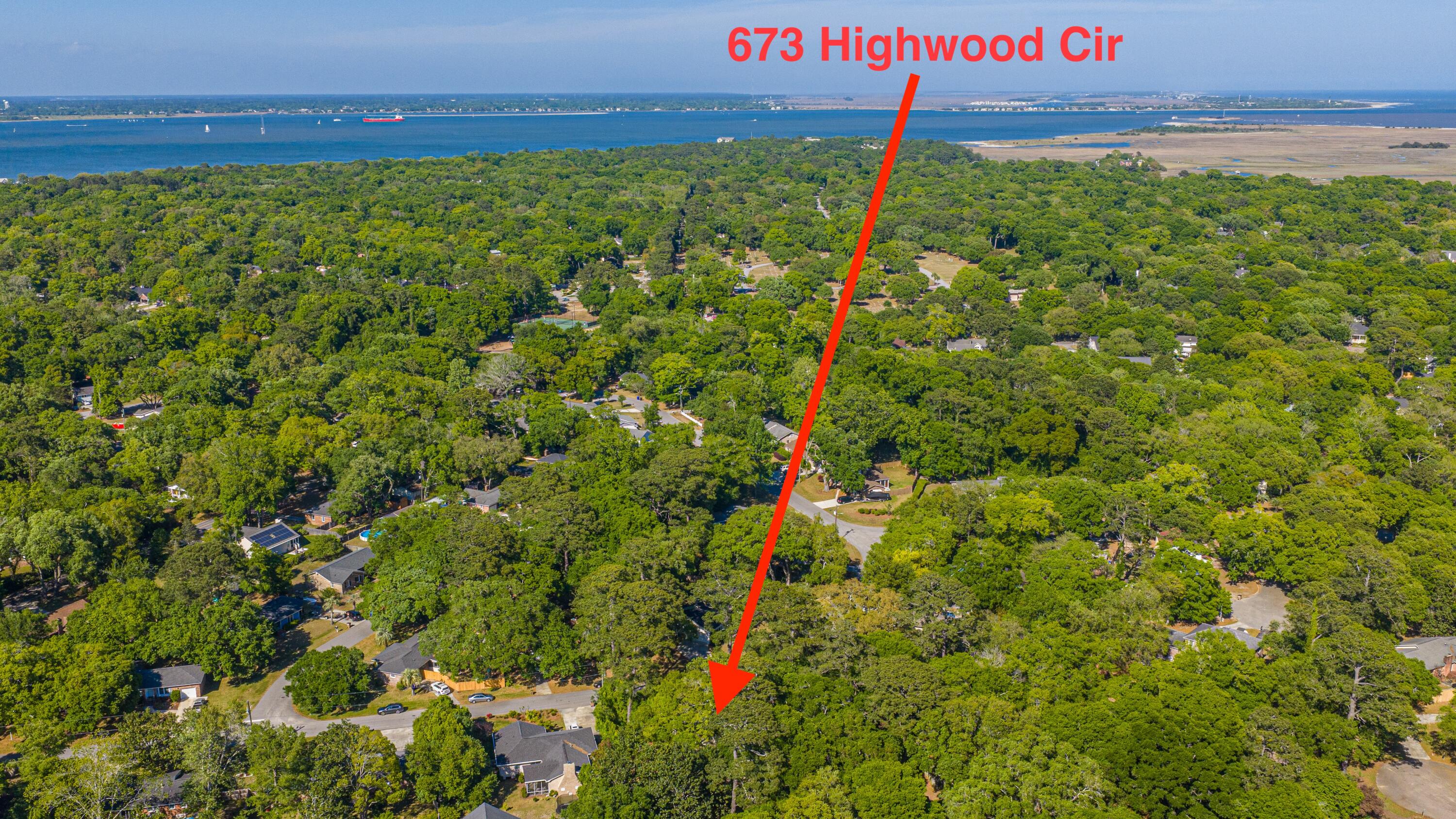 673 Highwood Circle