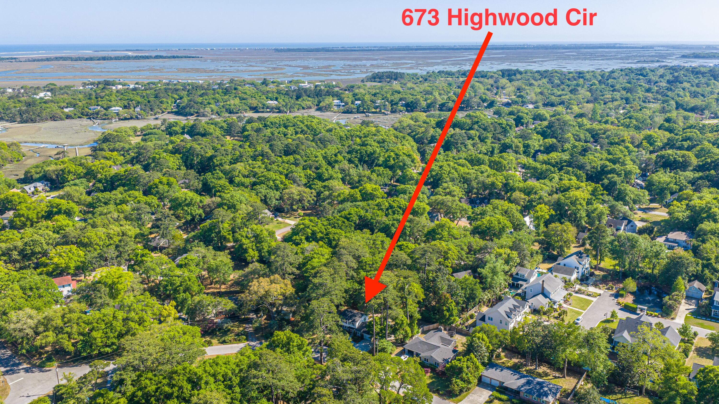 673 Highwood Circle
