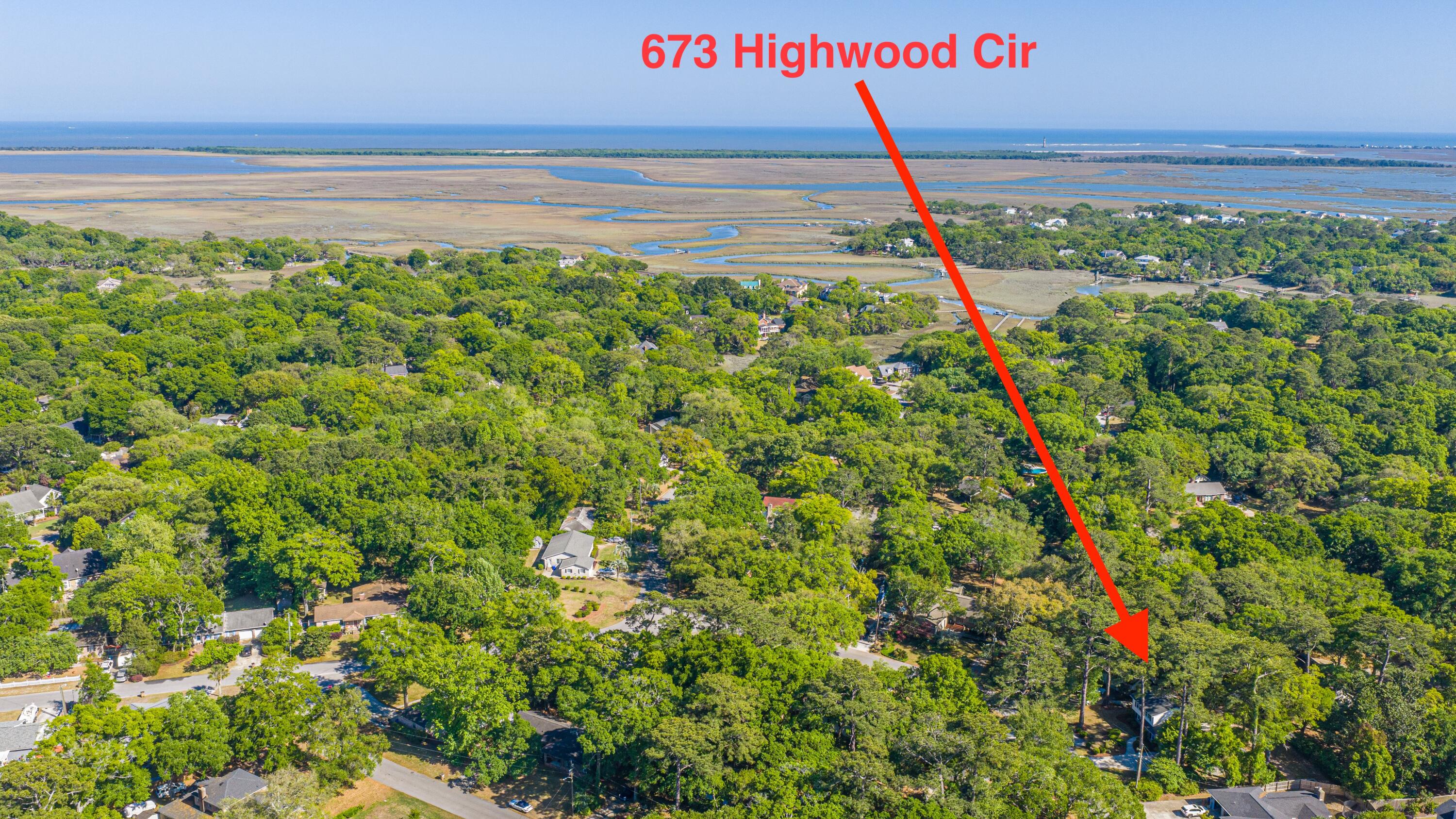 673 Highwood Circle