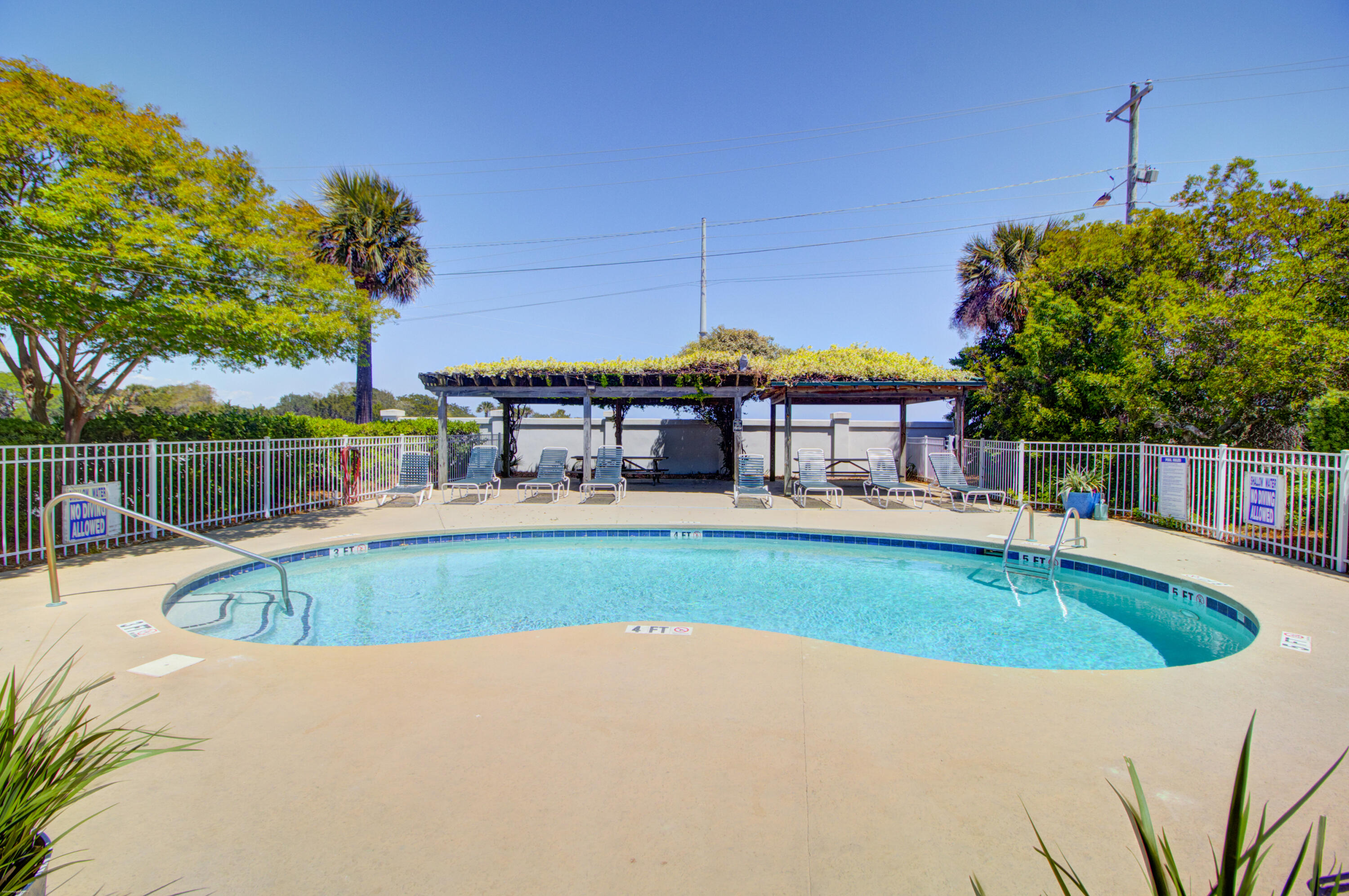 2393 Folly Road Unit 2m