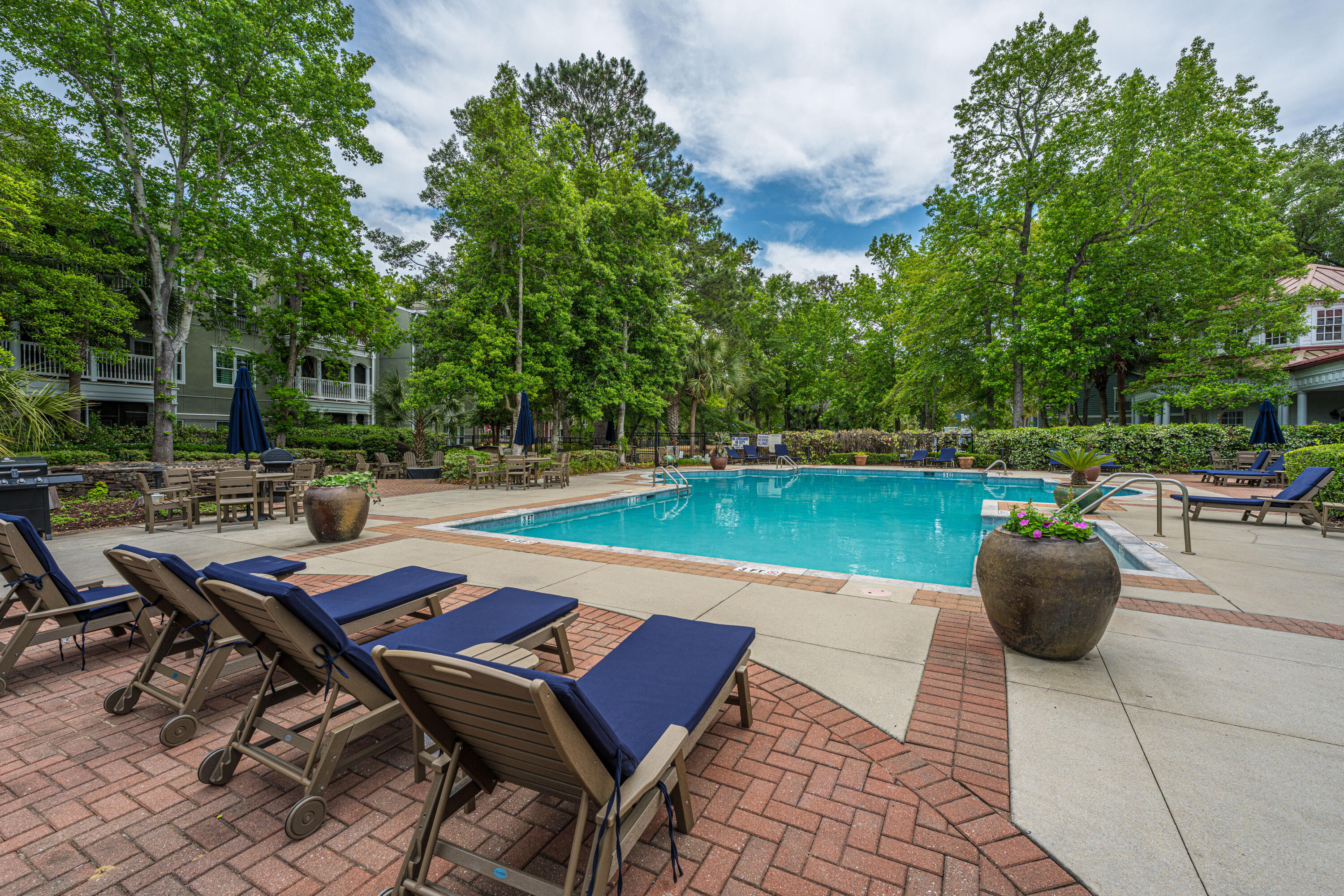 1814 Telfair Way