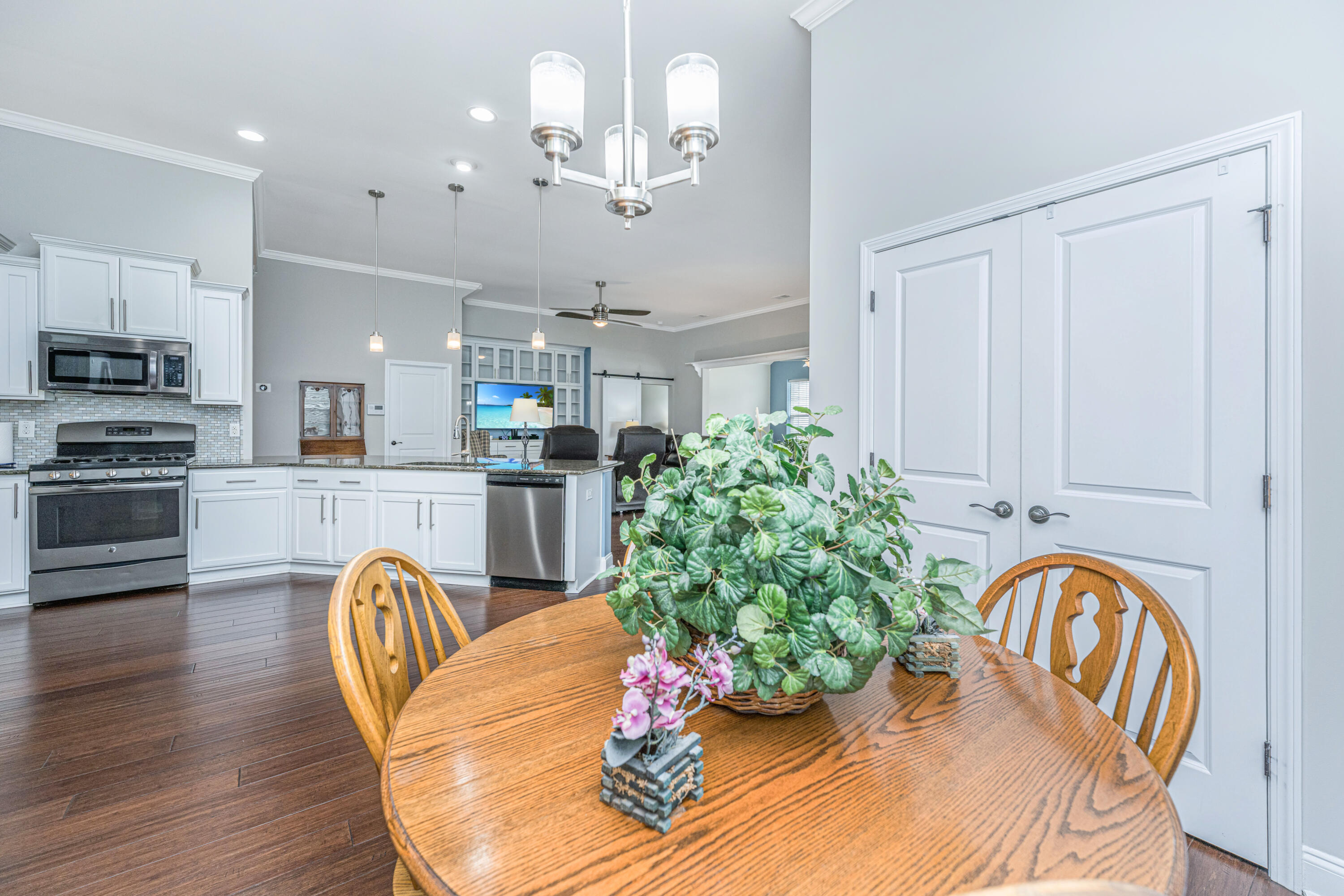 166 Netherfield Drive
