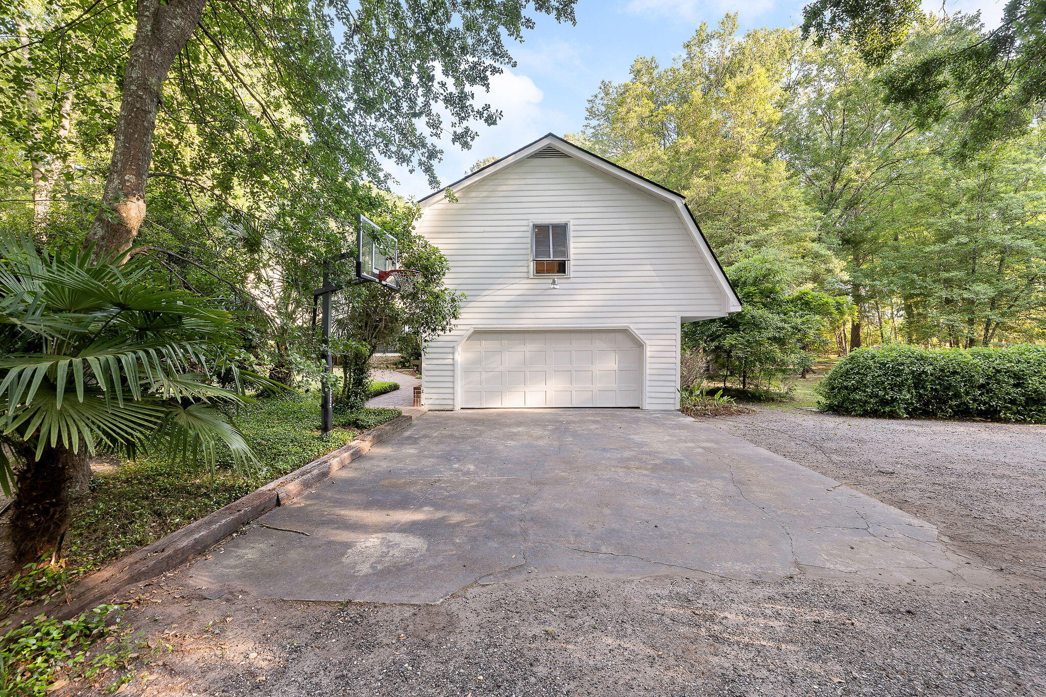 2258 Shad Drive