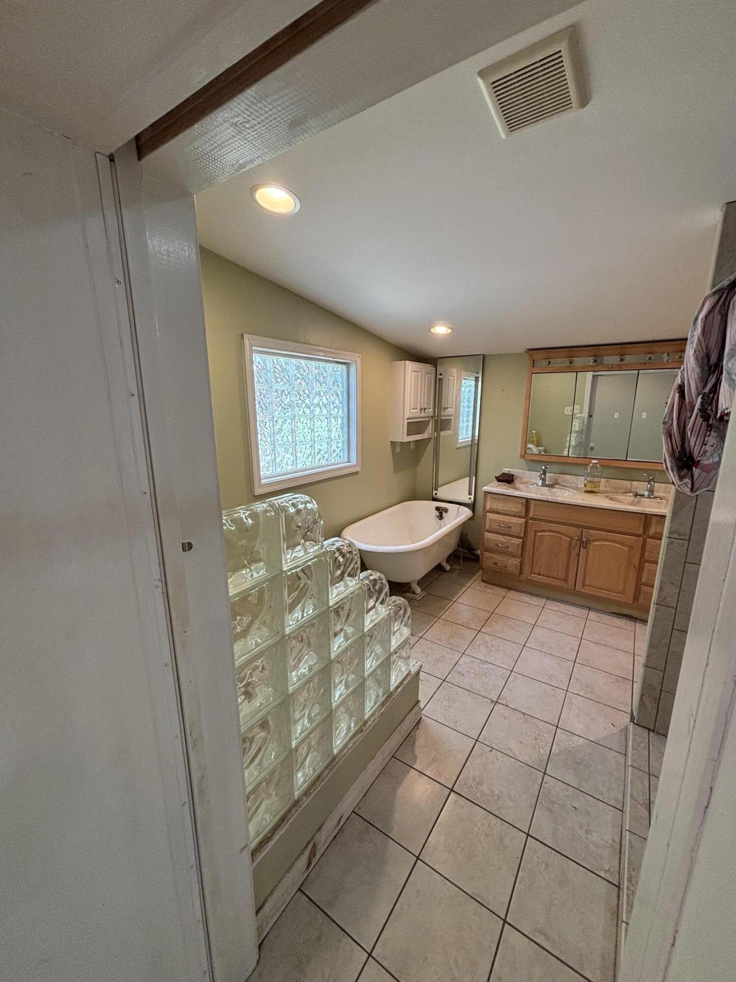 4107 Davison Road