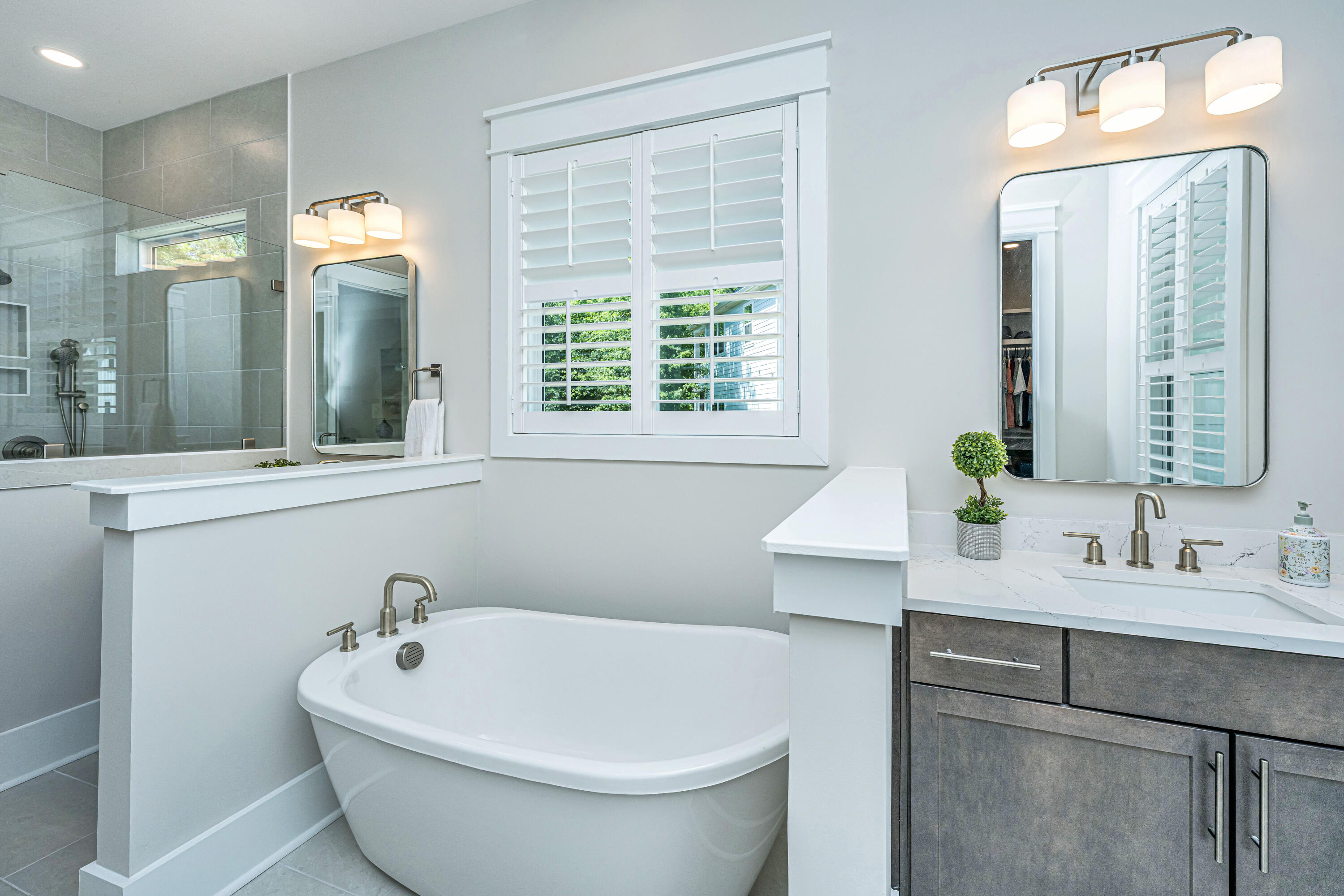 1087 Capersview Court