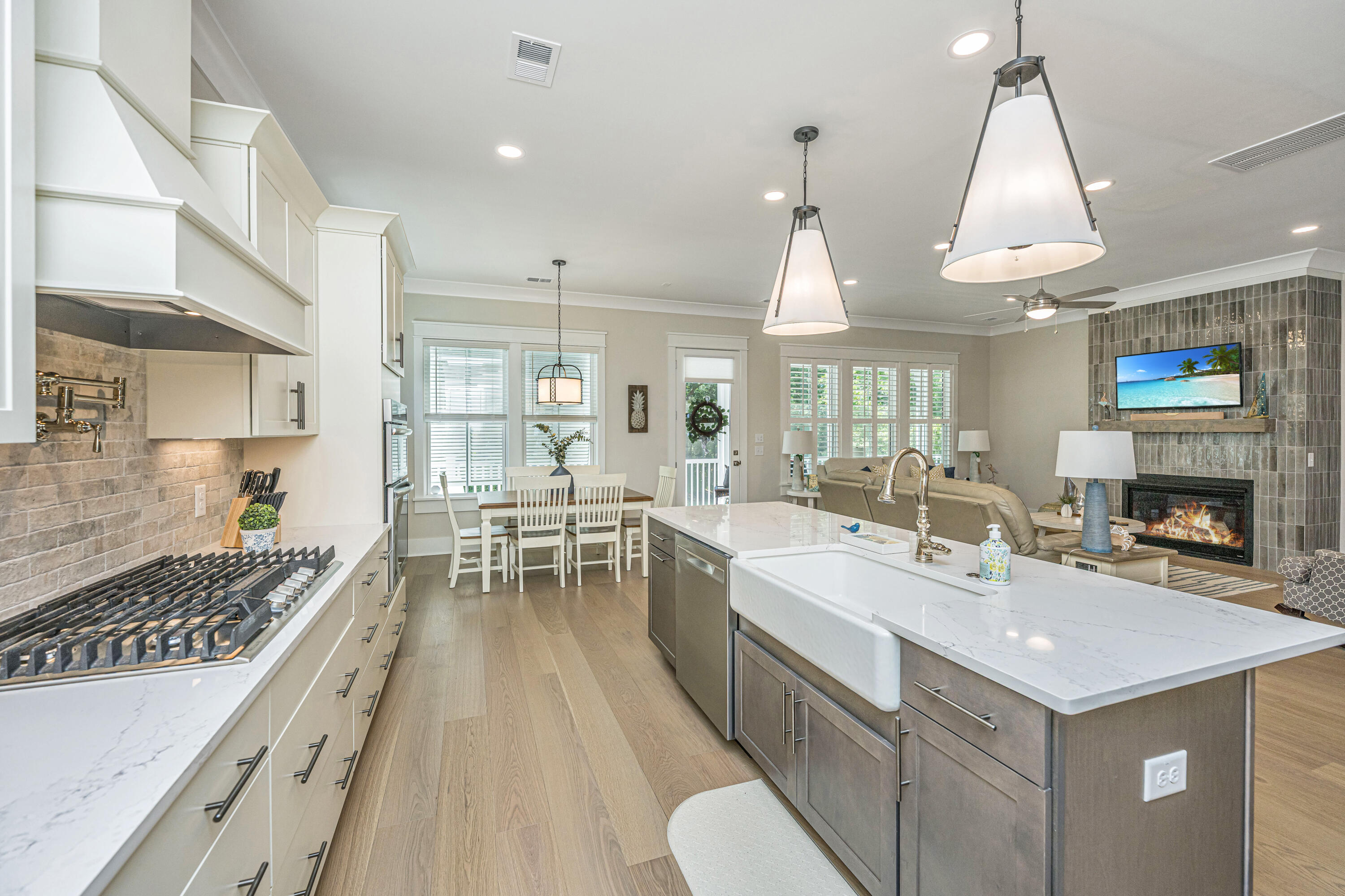 1087 Capersview Court