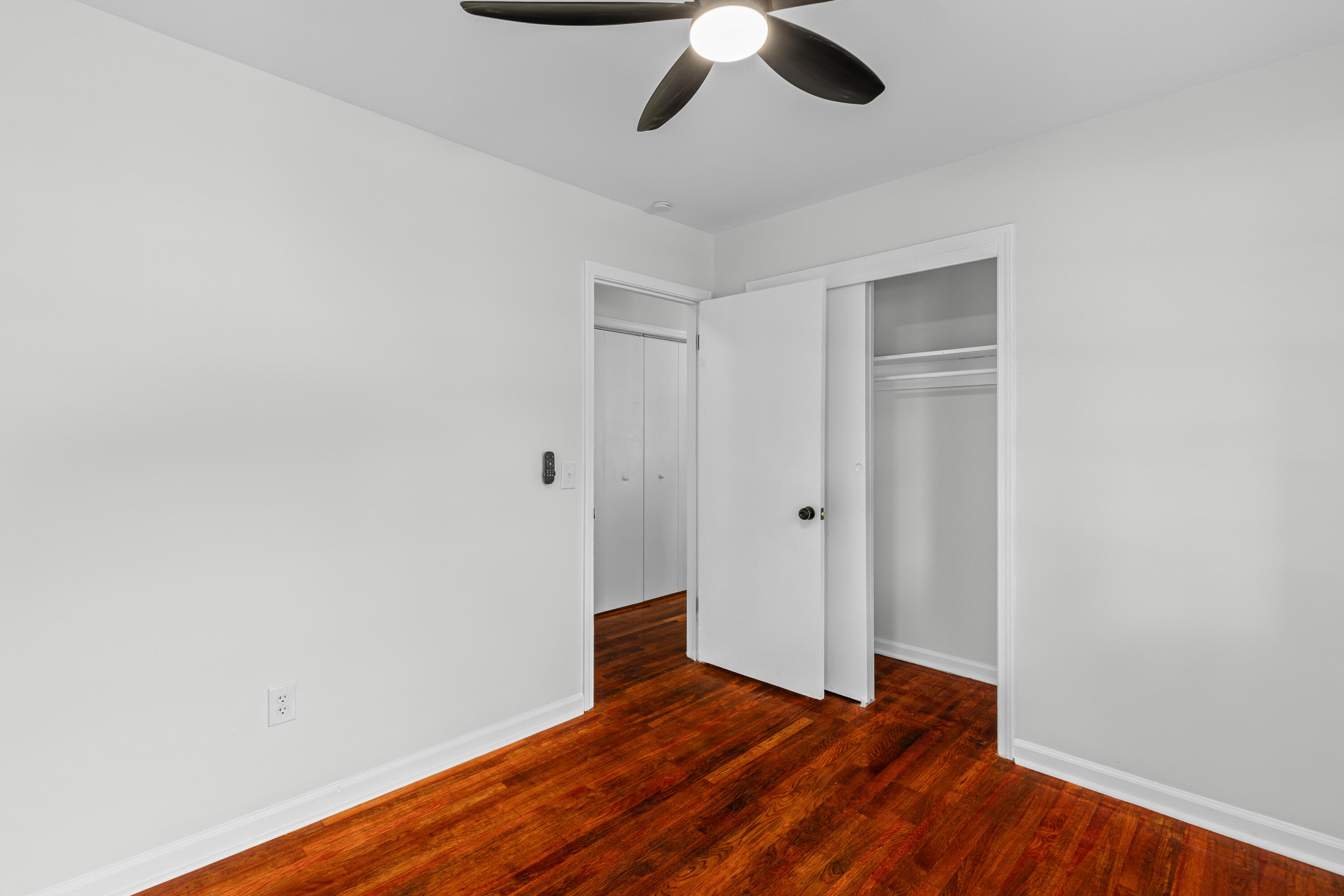 2708 Crestline Drive