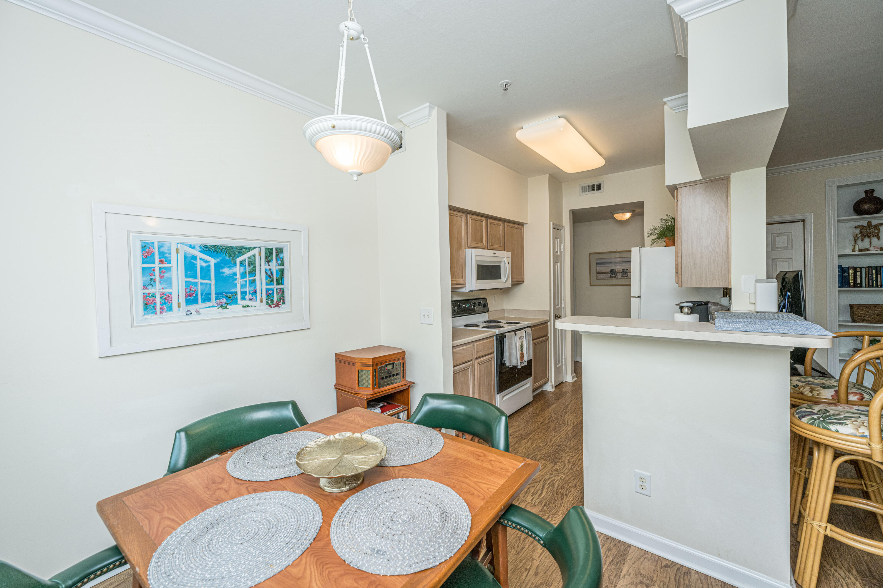 700 Daniel Ellis Dr. Drive # 11105