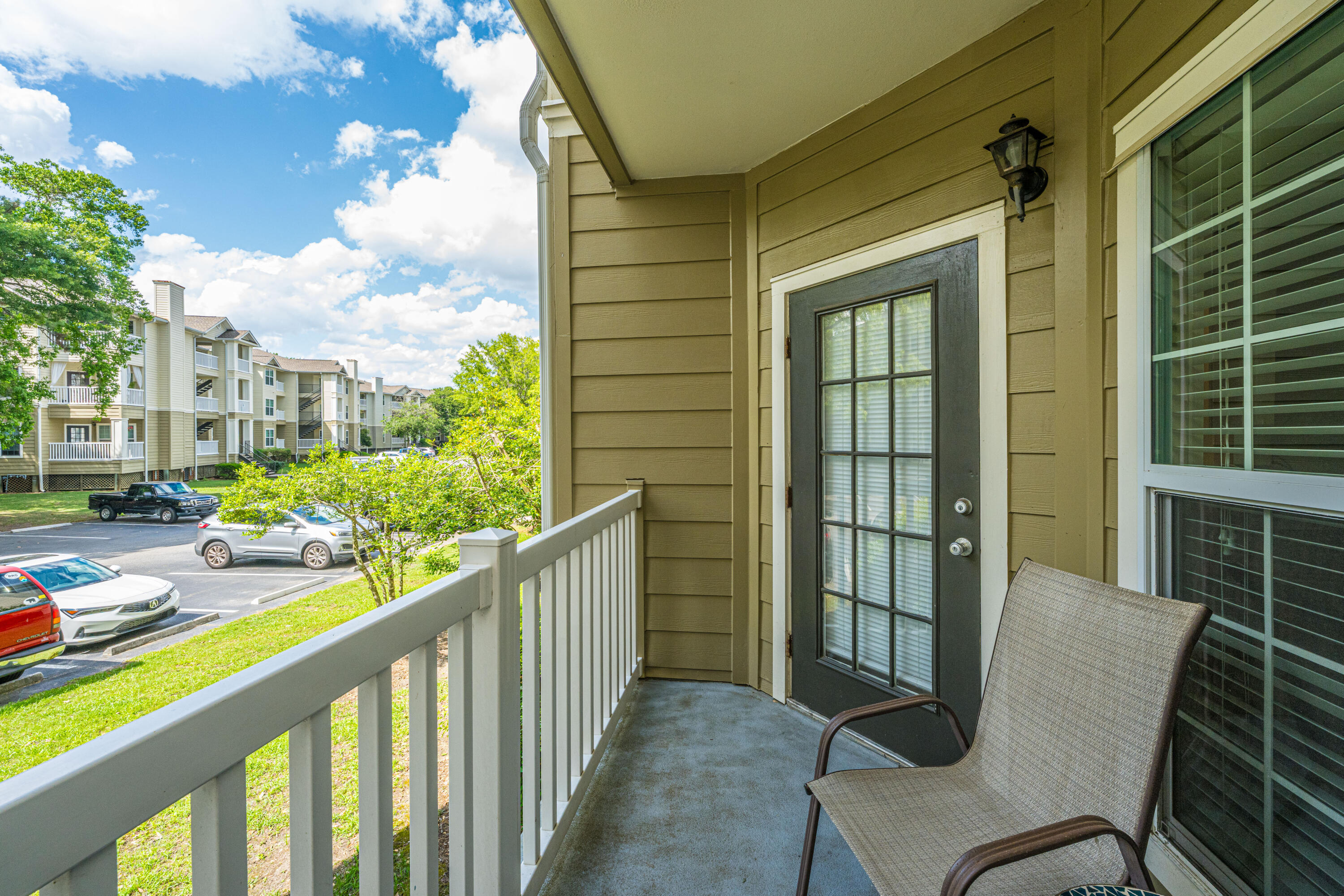700 Daniel Ellis Dr. Drive # 11105