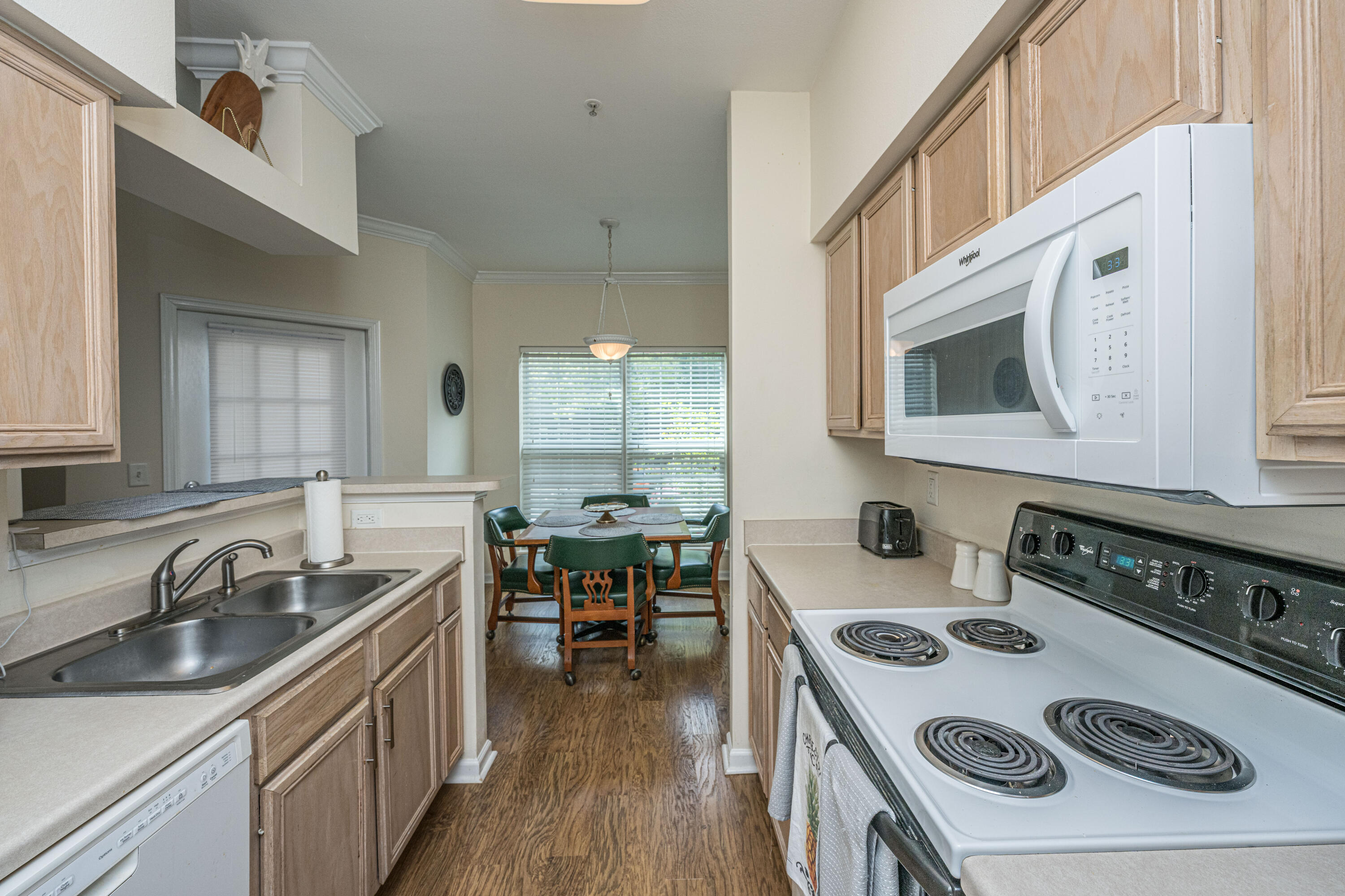700 Daniel Ellis Dr. Drive # 11105