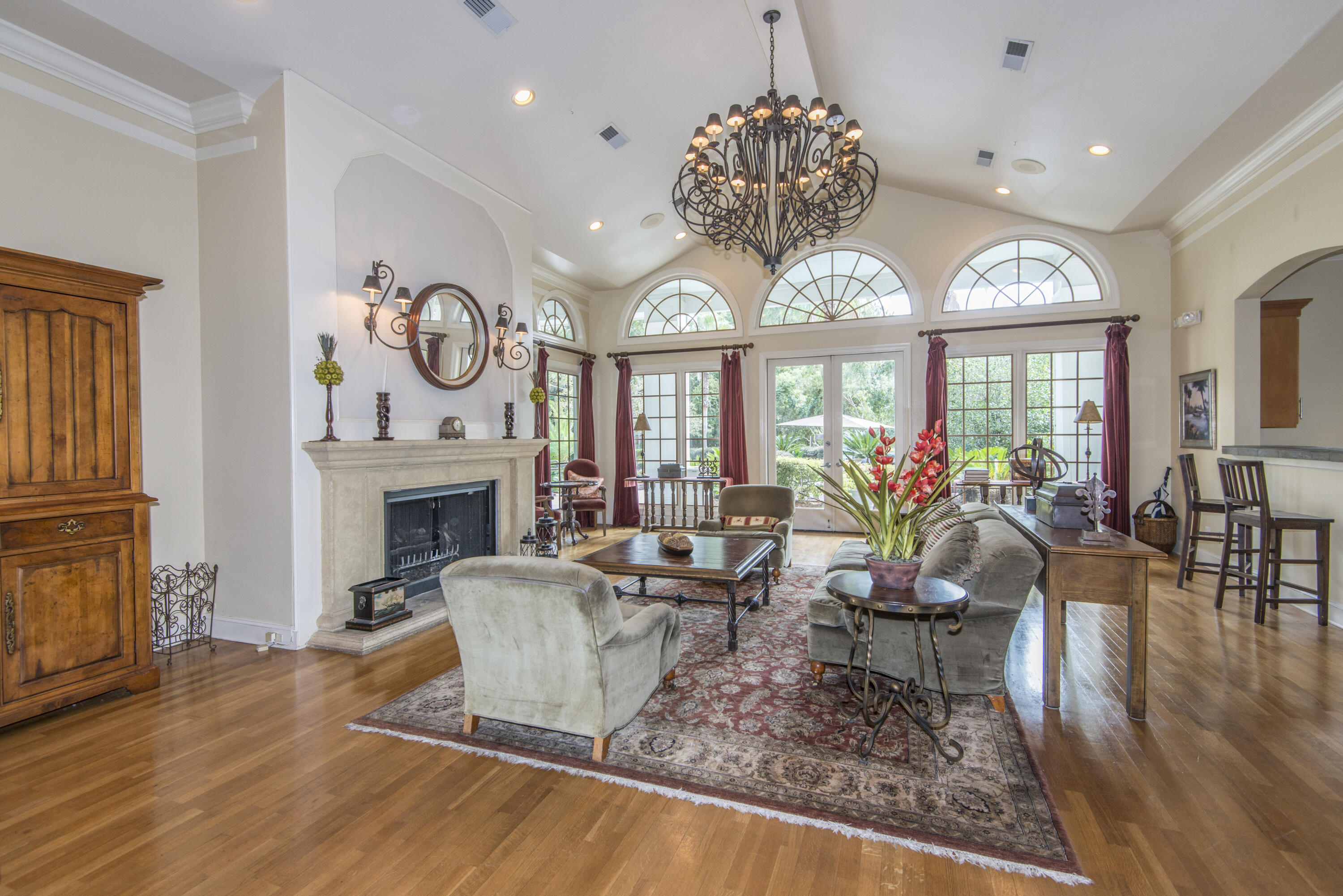 700 Daniel Ellis Dr. Drive # 11105