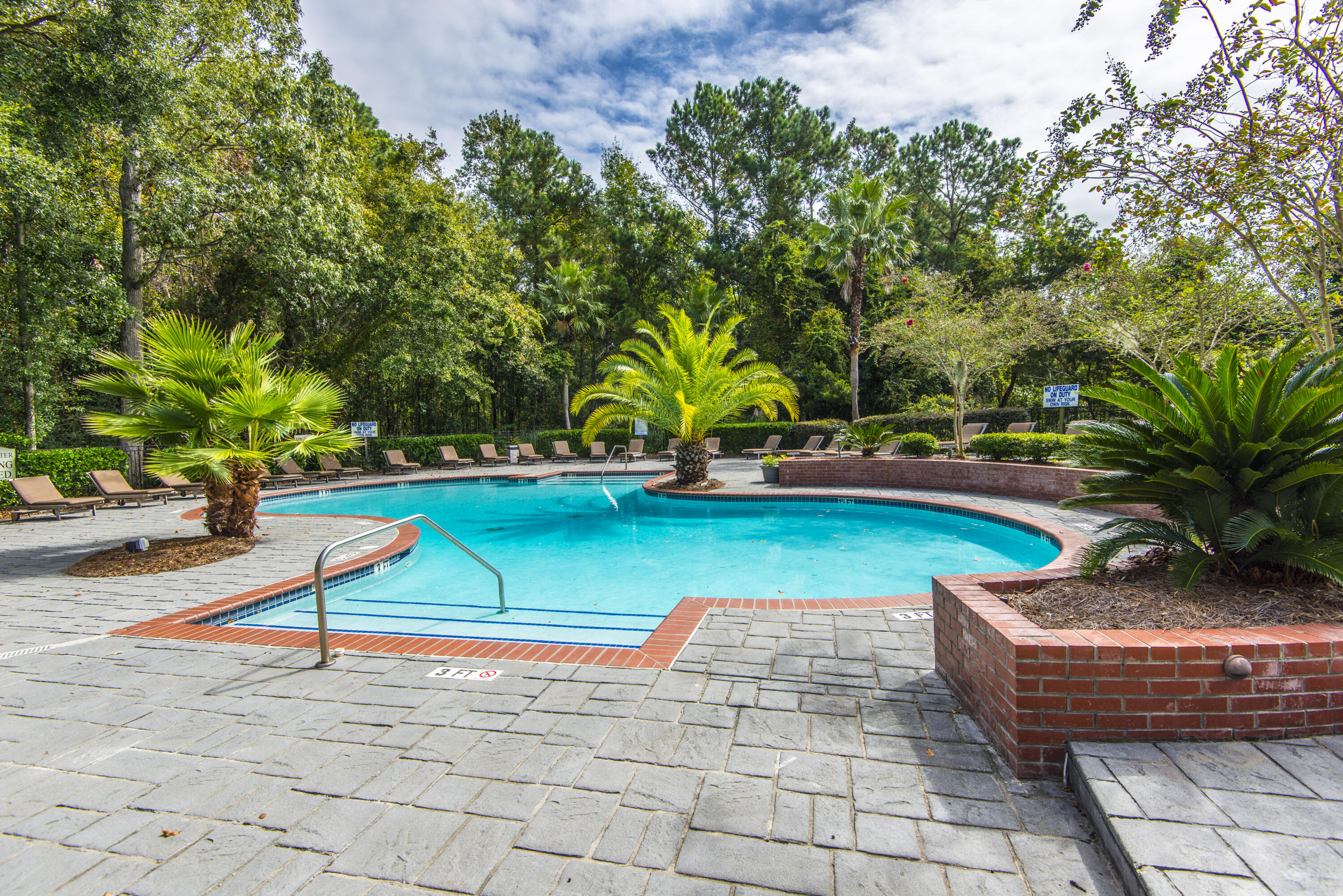 700 Daniel Ellis Dr. Drive # 11105