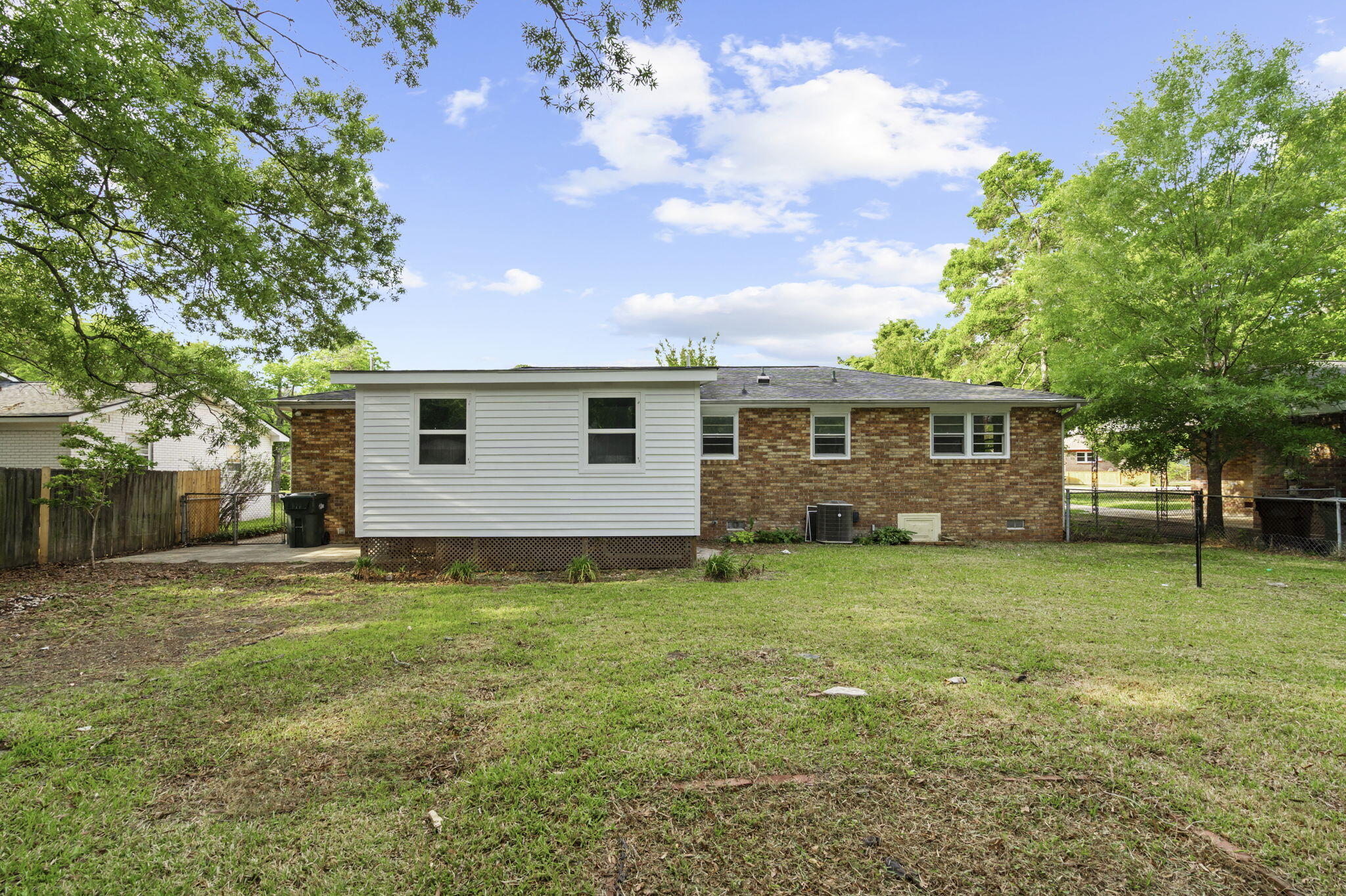 121 Belknap Road