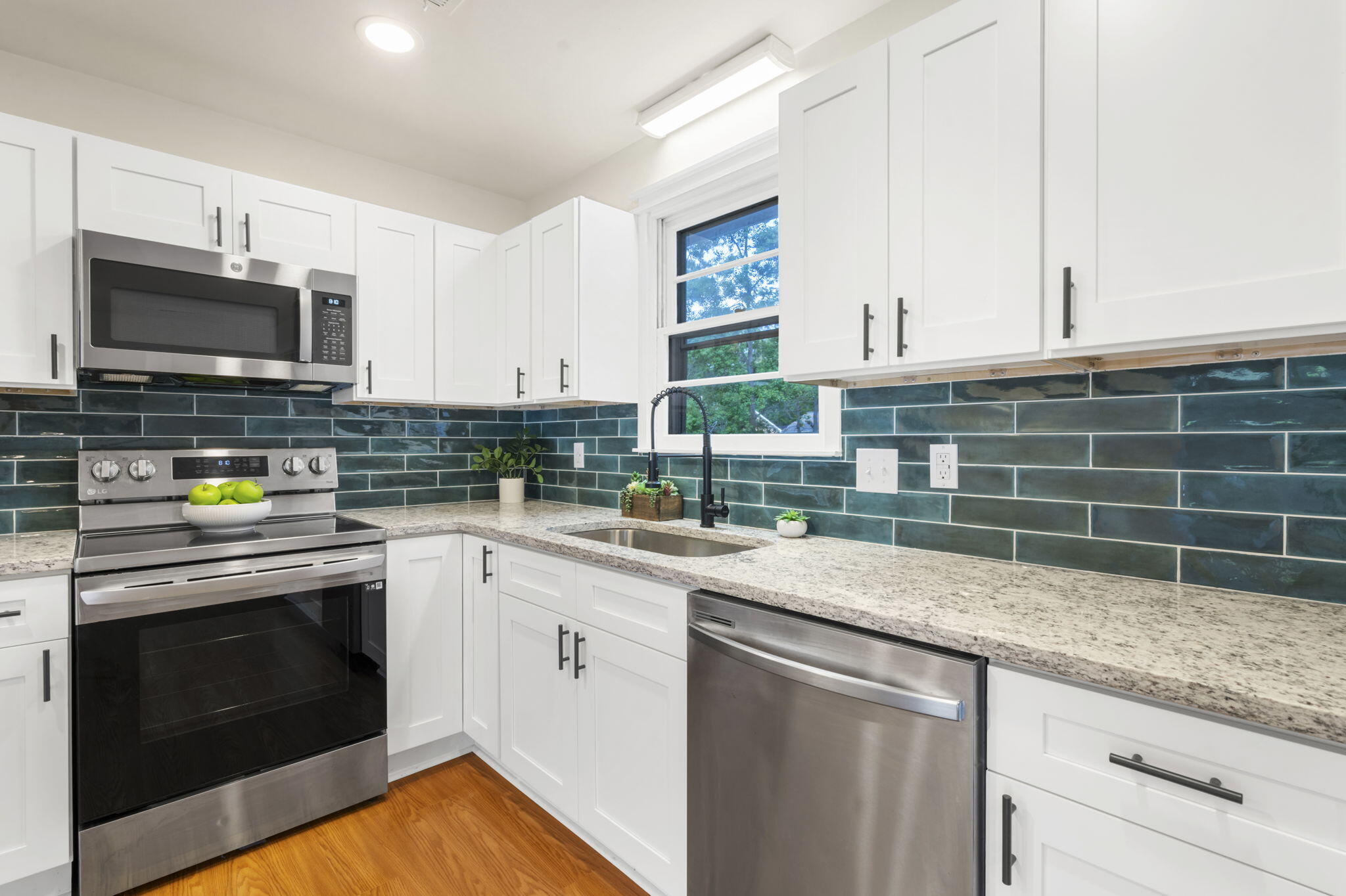 121 Belknap Road