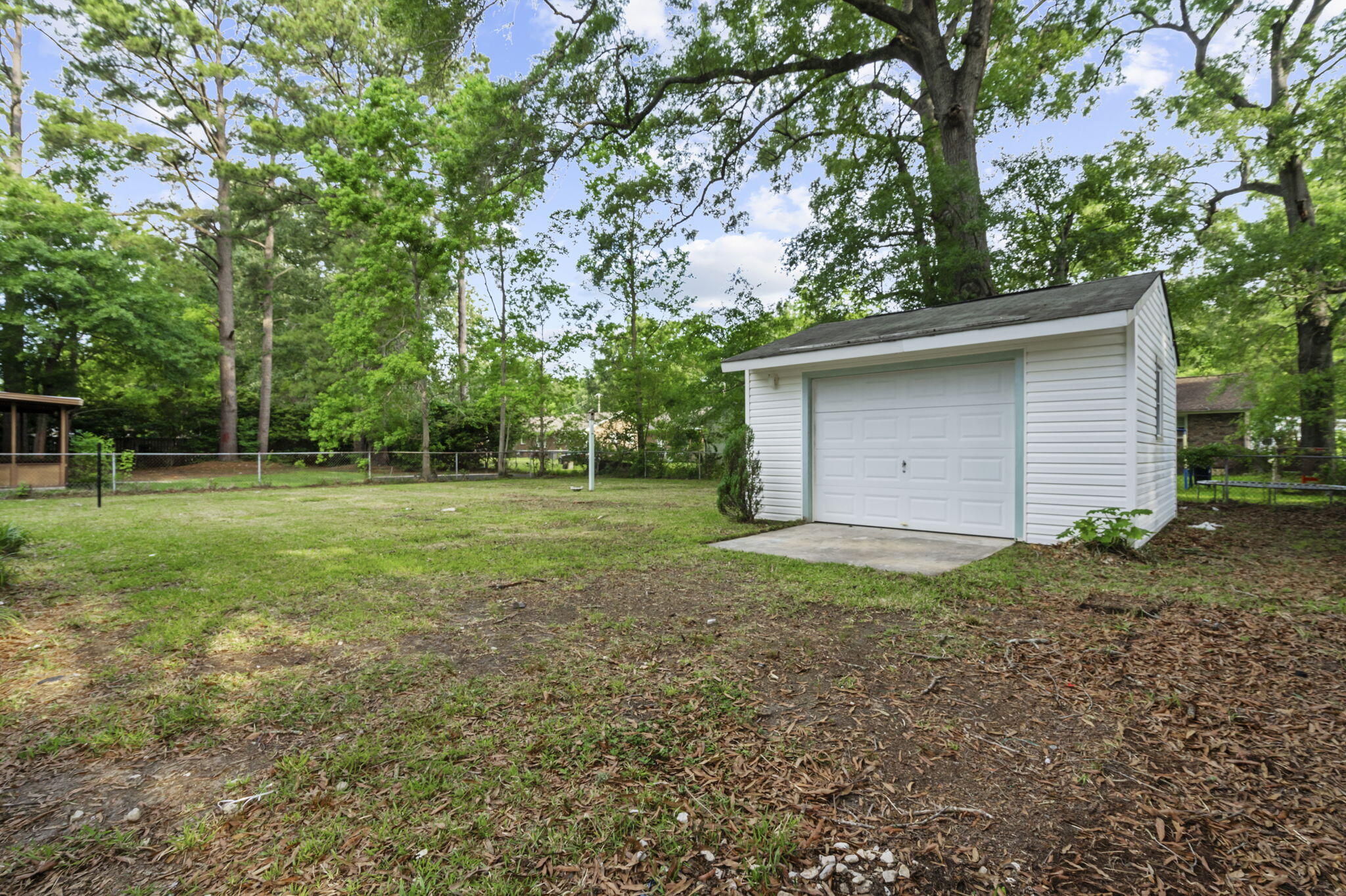 121 Belknap Road