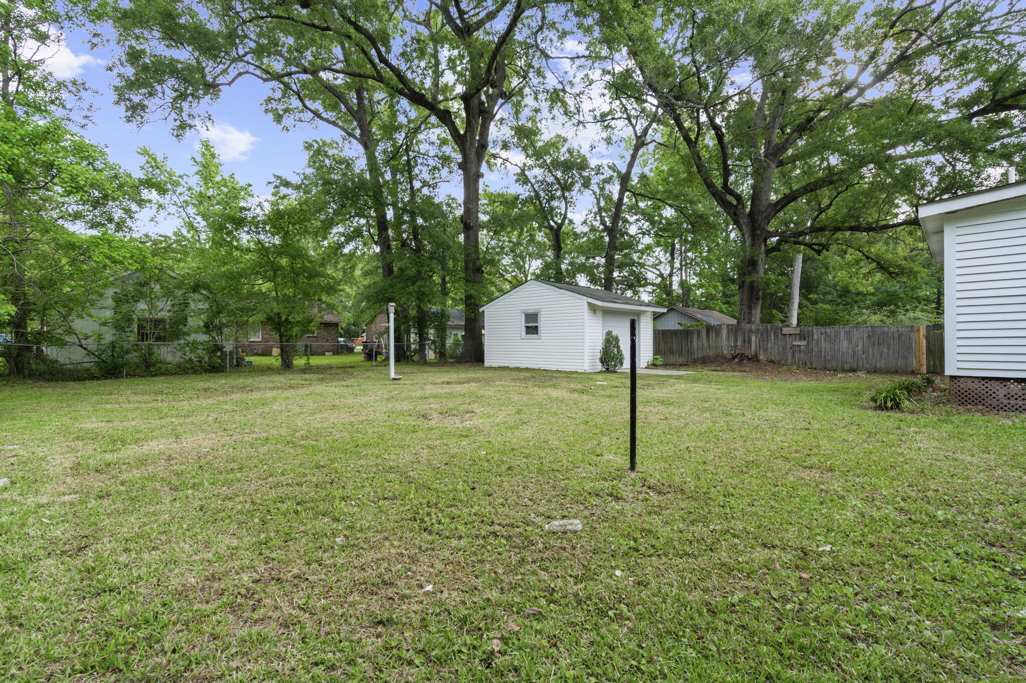121 Belknap Road