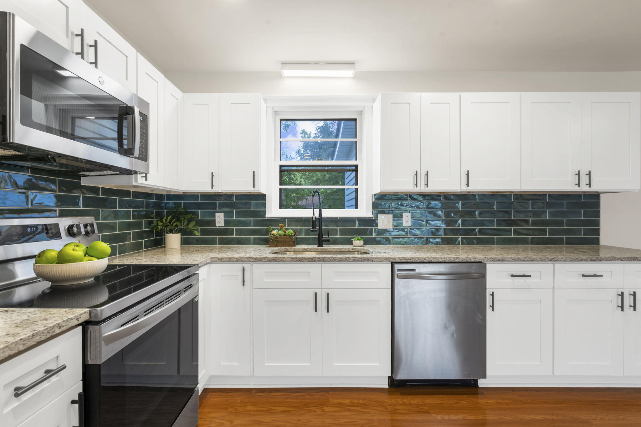 121 Belknap Road