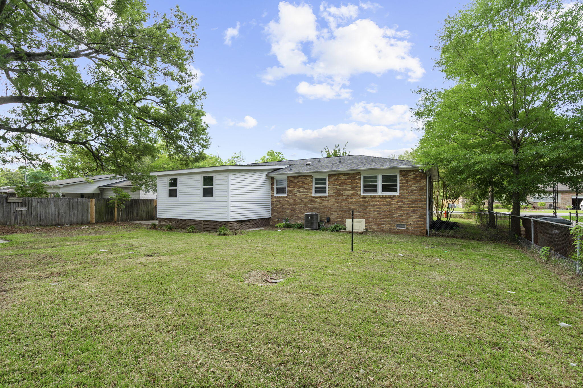 121 Belknap Road