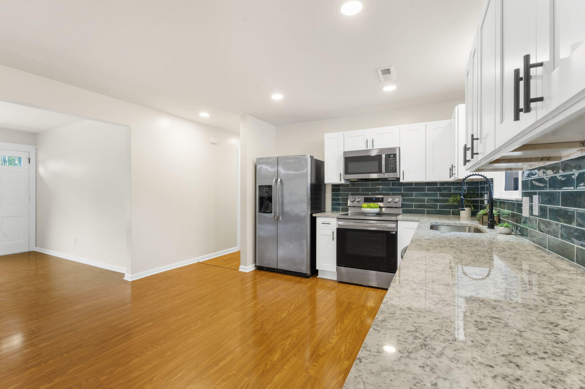 121 Belknap Road
