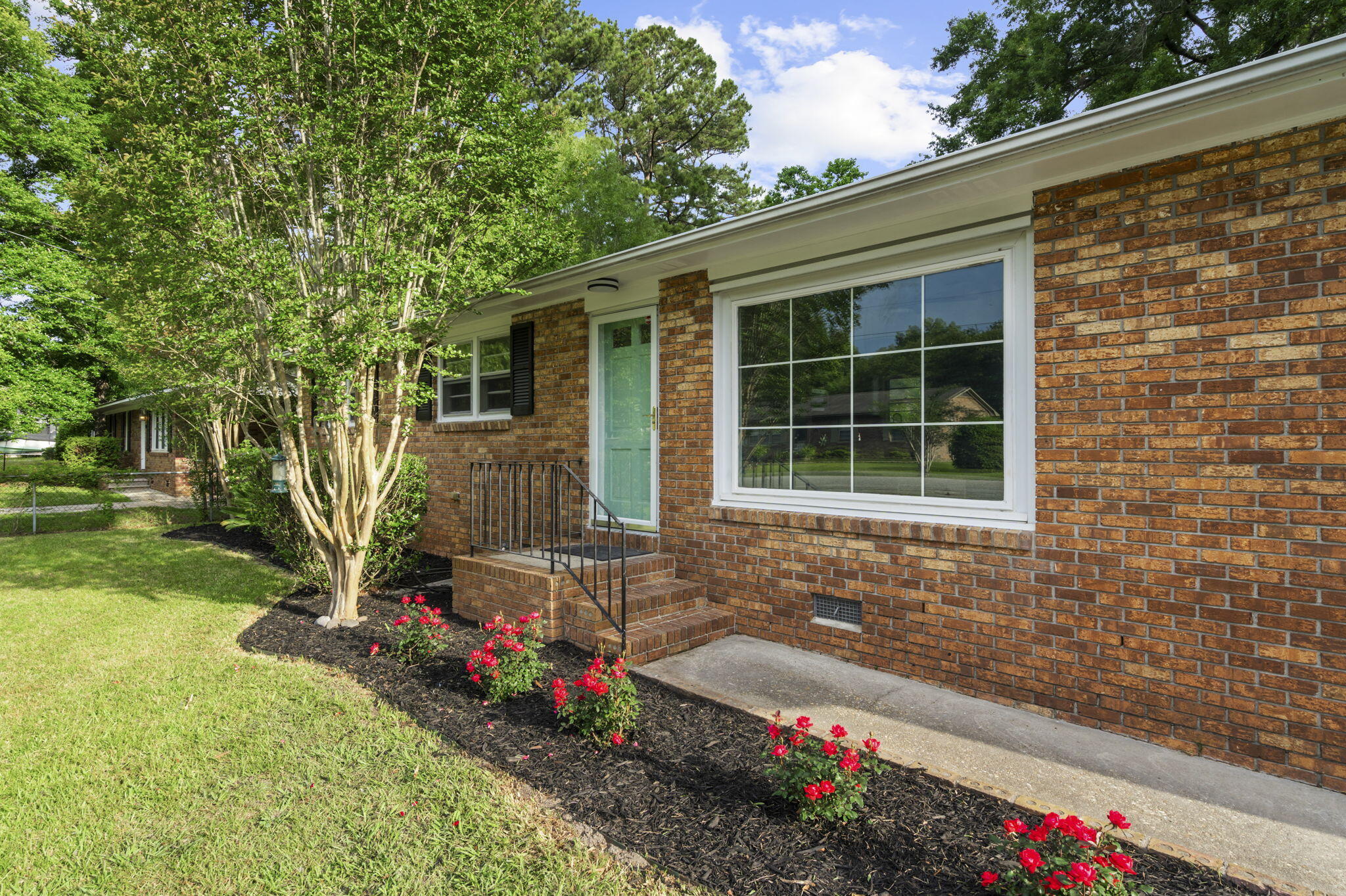 121 Belknap Road