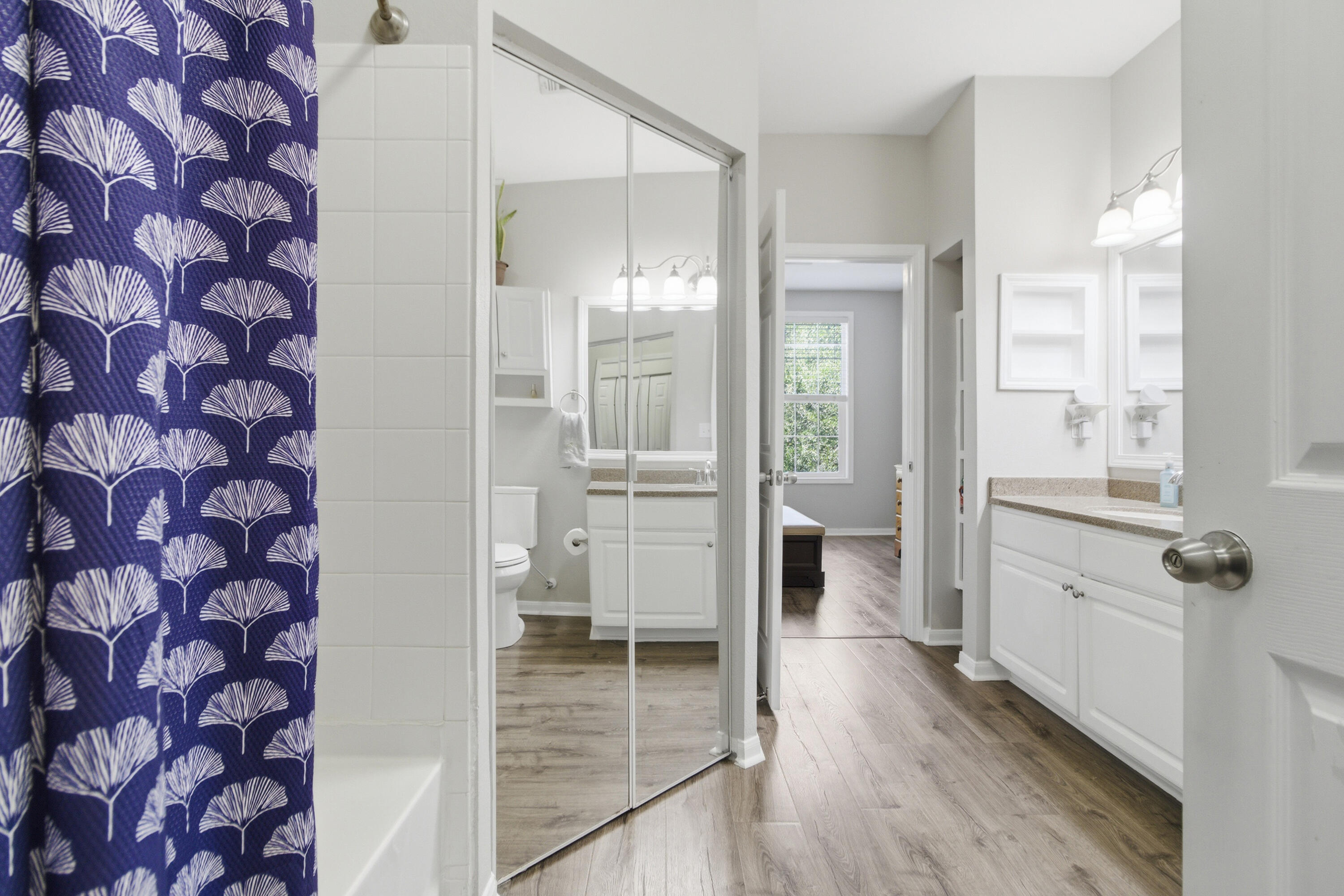 60 Fenwick Hall Alley # 2310