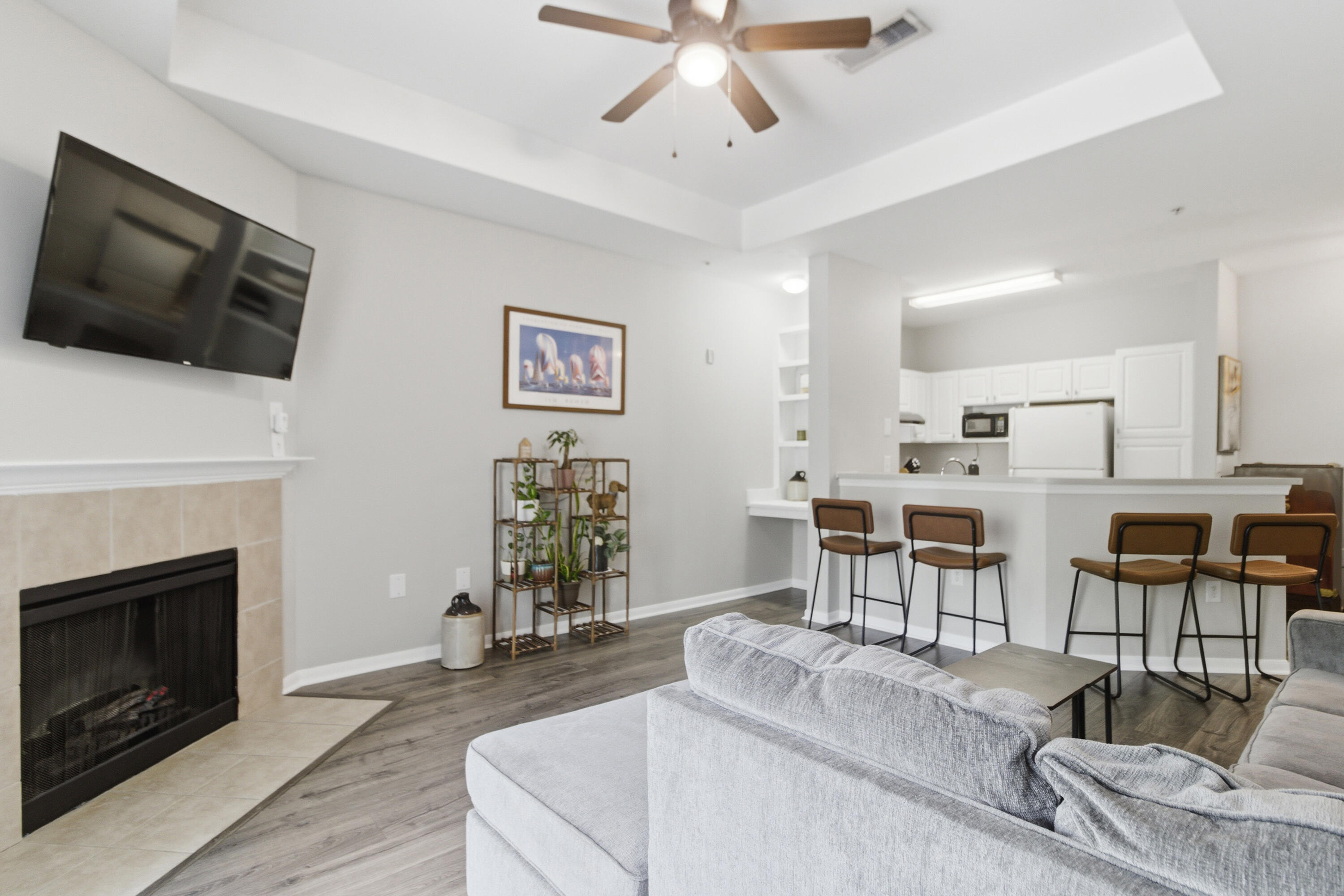 60 Fenwick Hall Alley # 2310