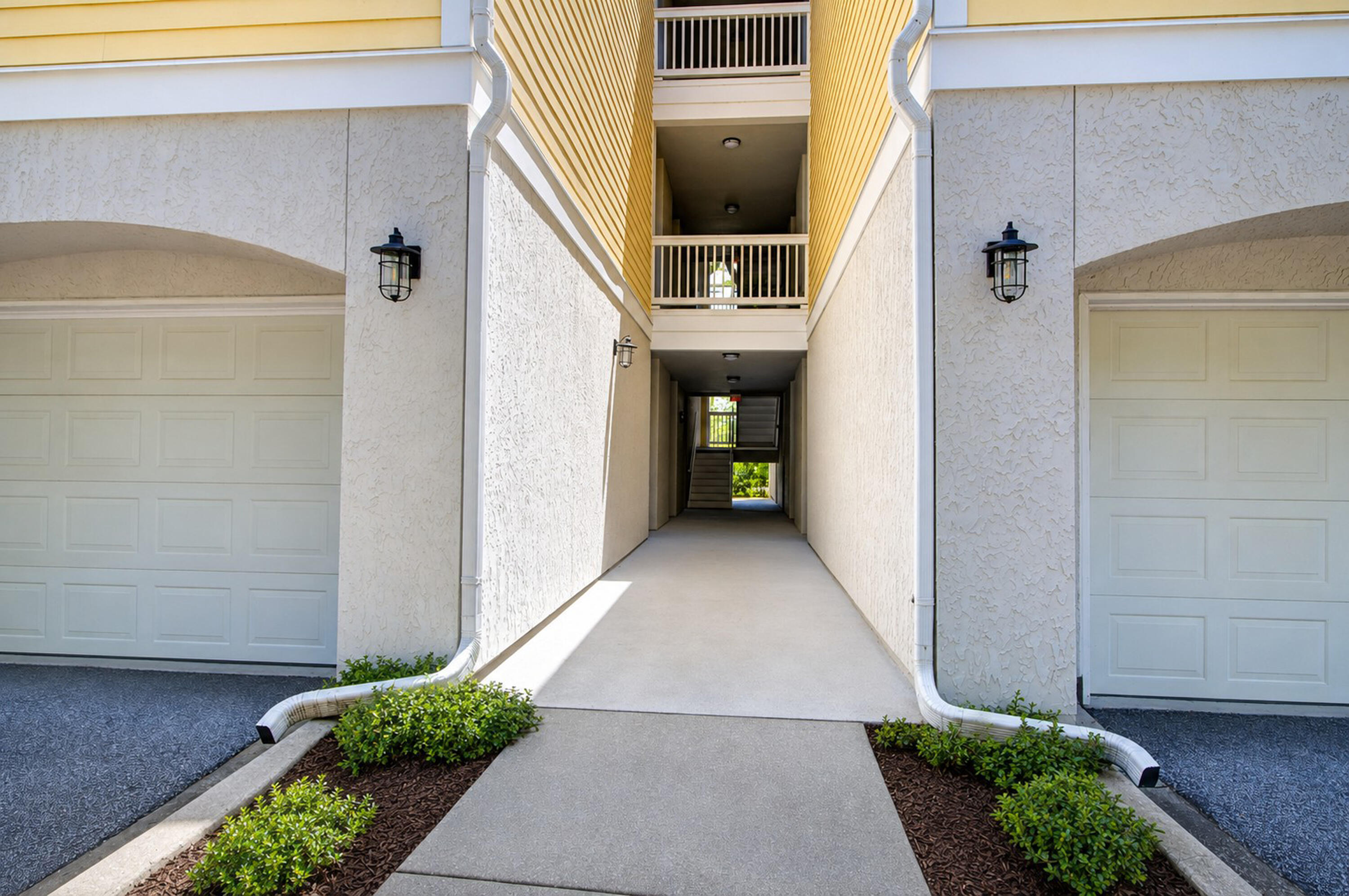 60 Fenwick Hall Alley # 2310