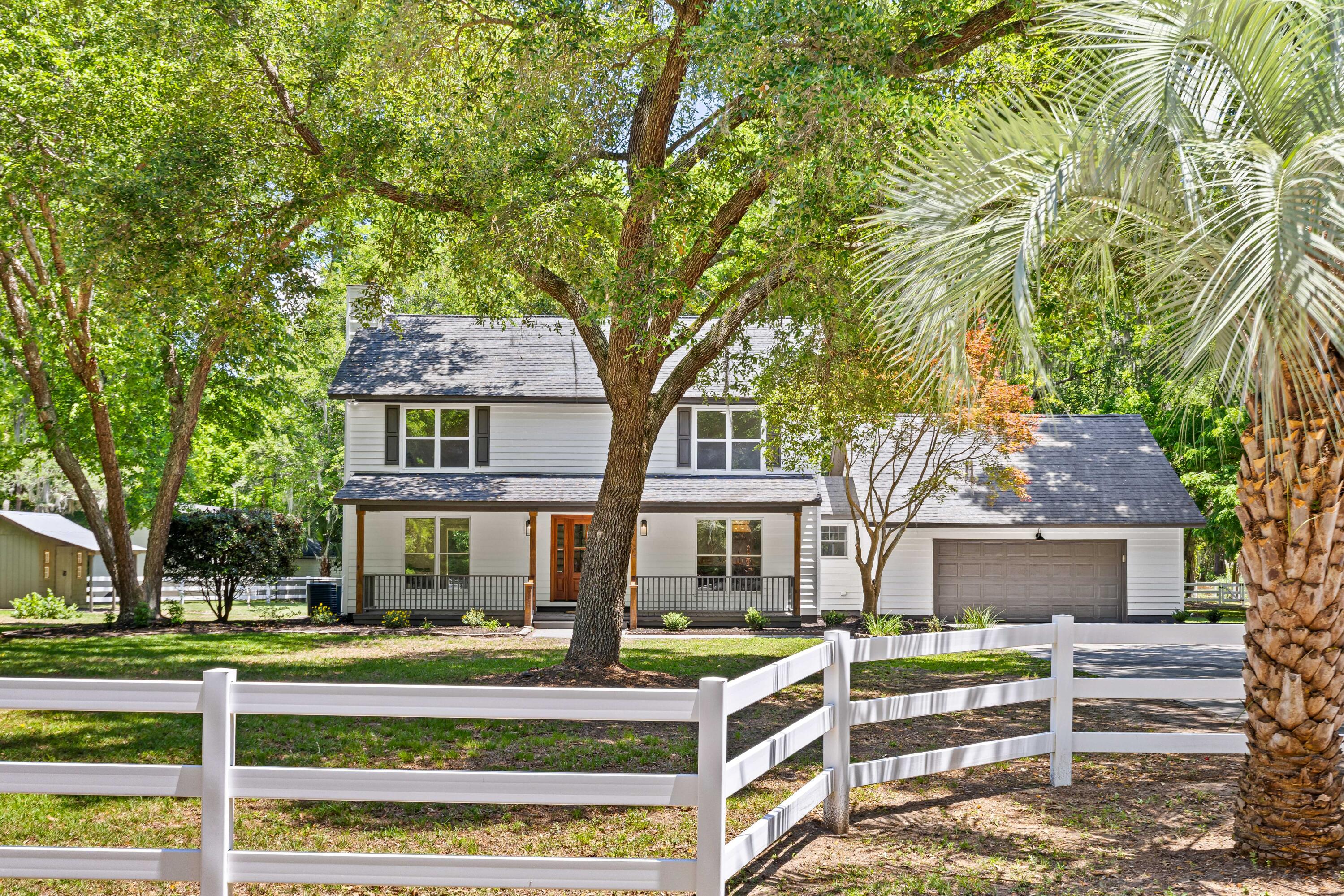 2207 Clam Drive