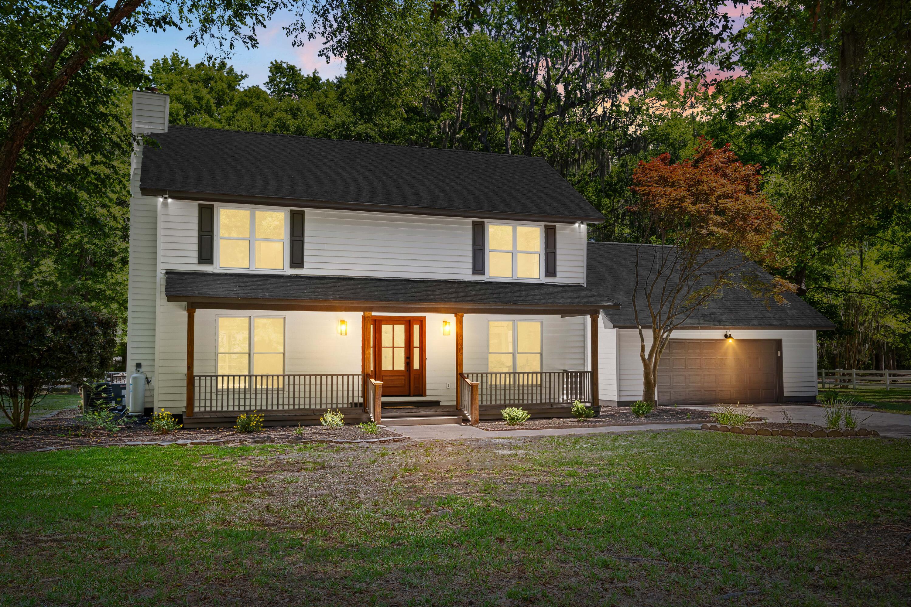 2207 Clam Drive