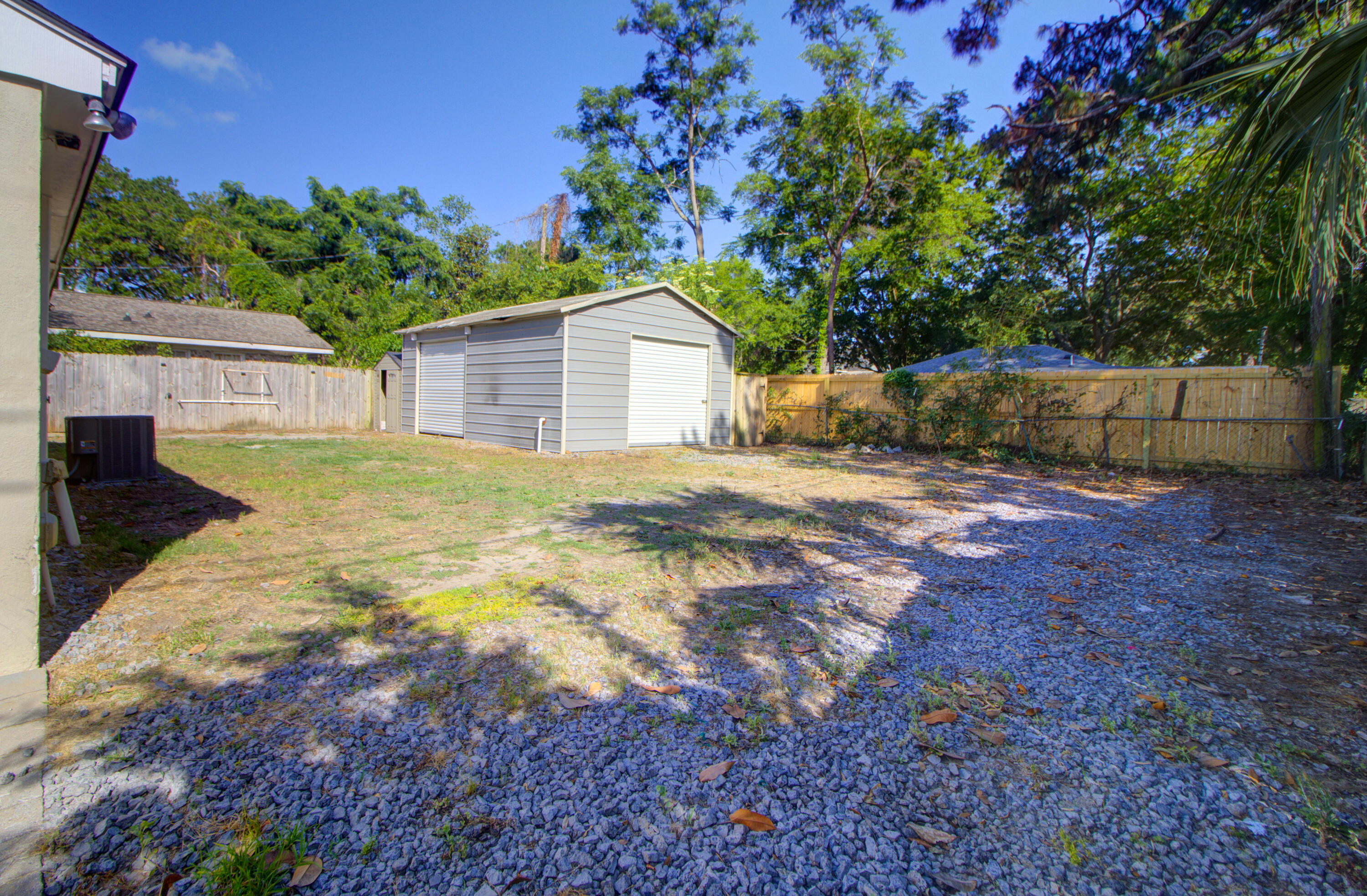 1509 Inland Avenue