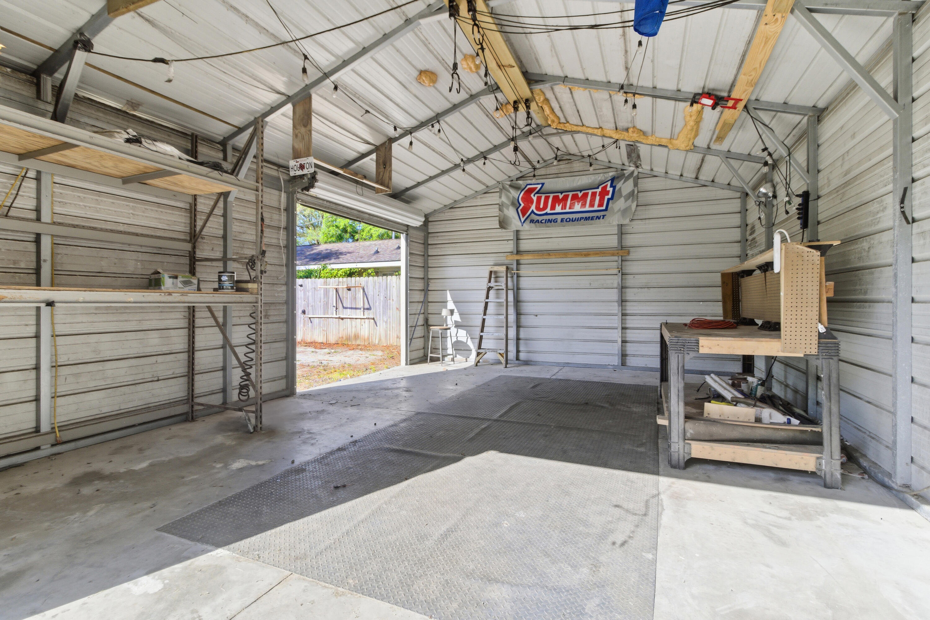 1509 Inland Avenue