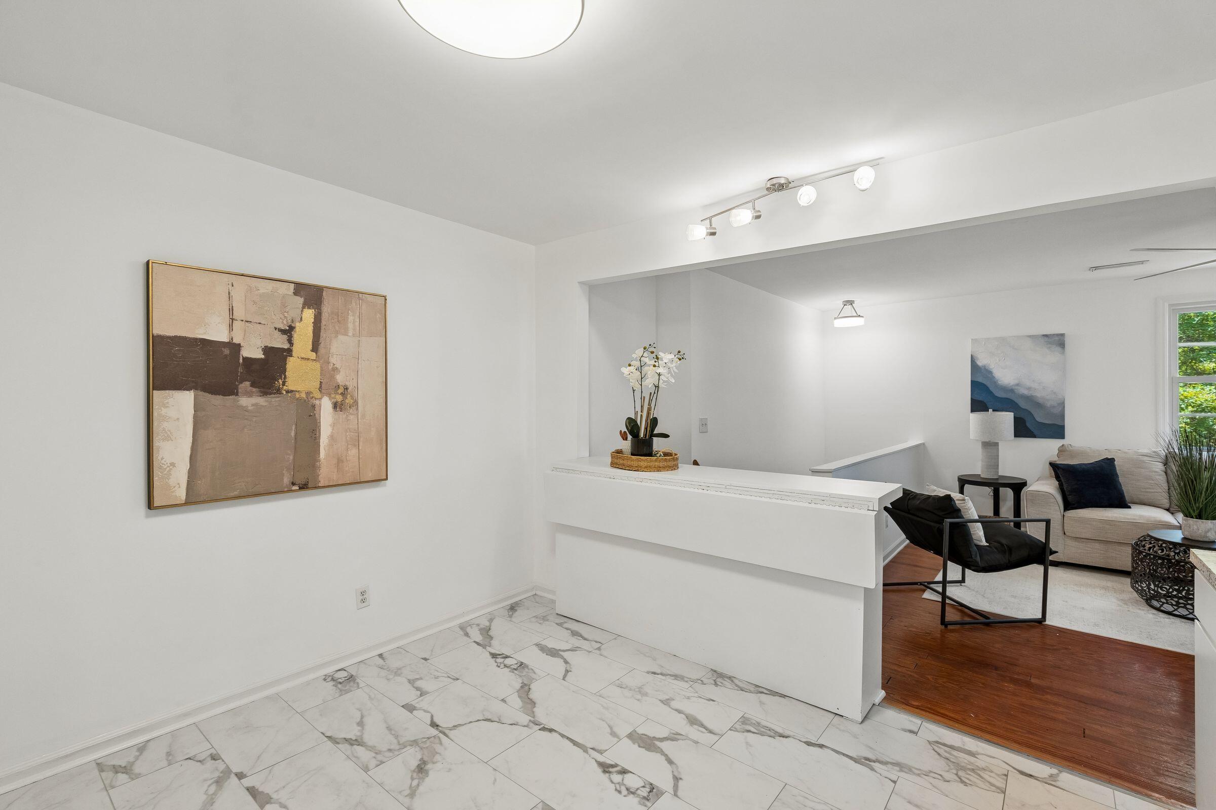 115 Smith Street Apt 6