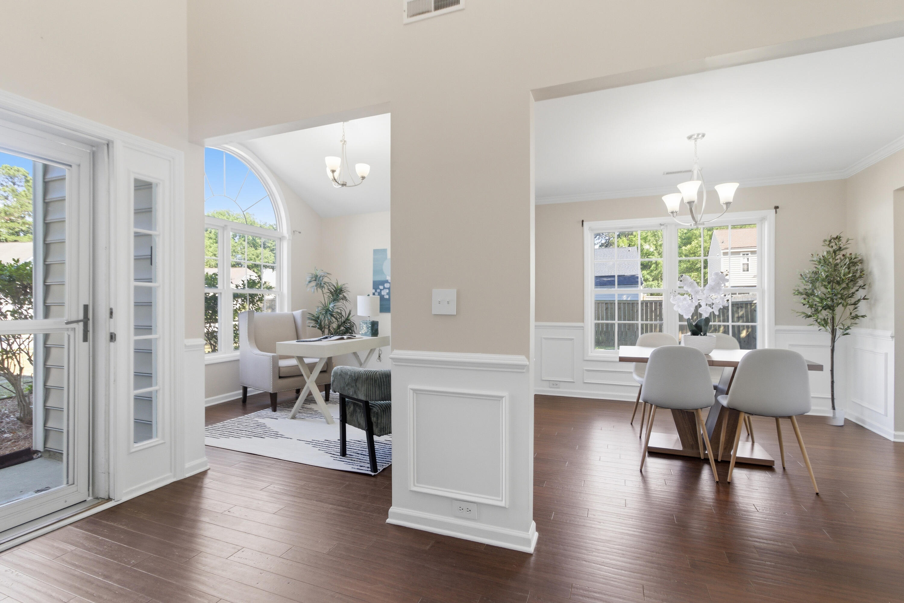 115 Thousand Oaks Circle
