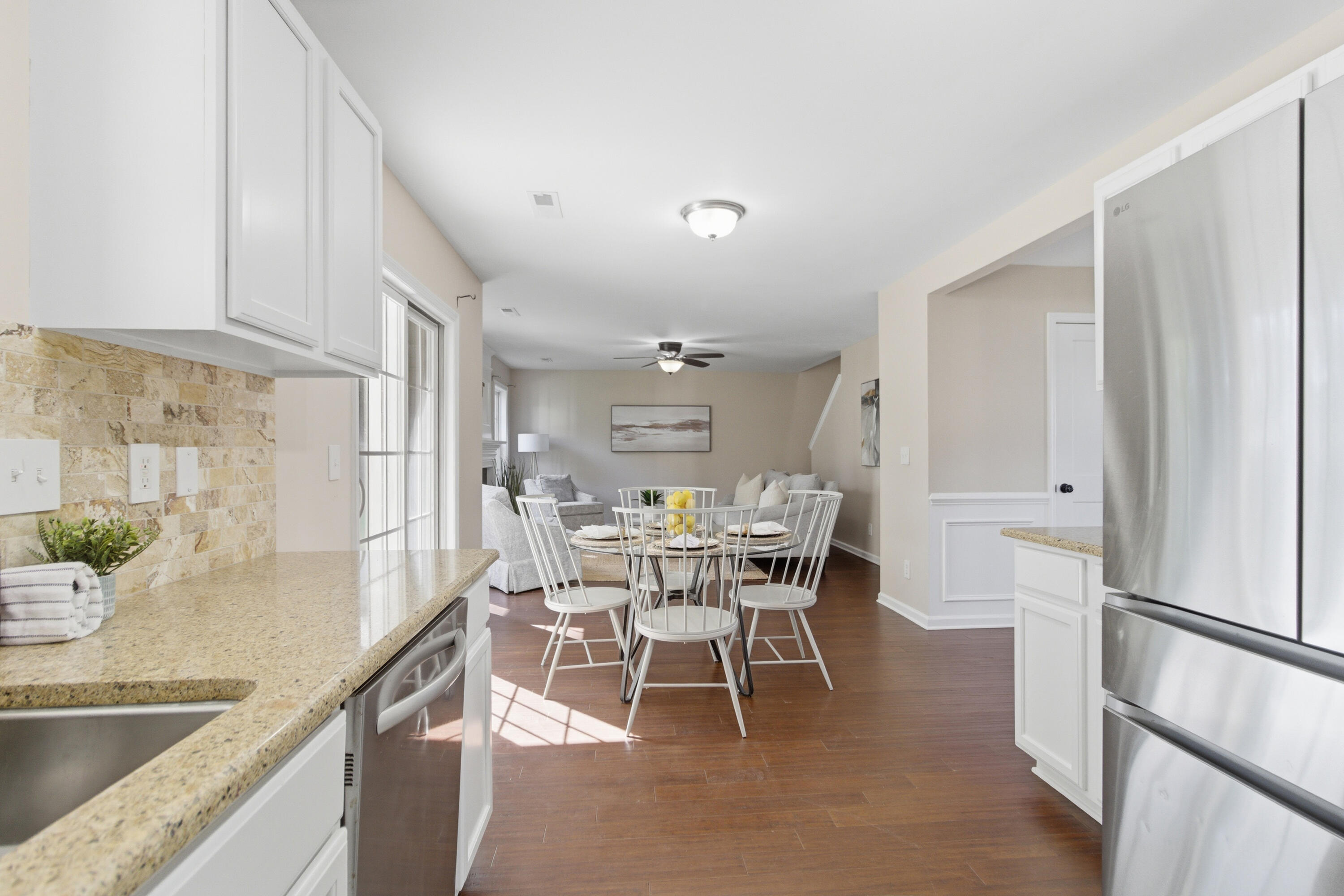 115 Thousand Oaks Circle