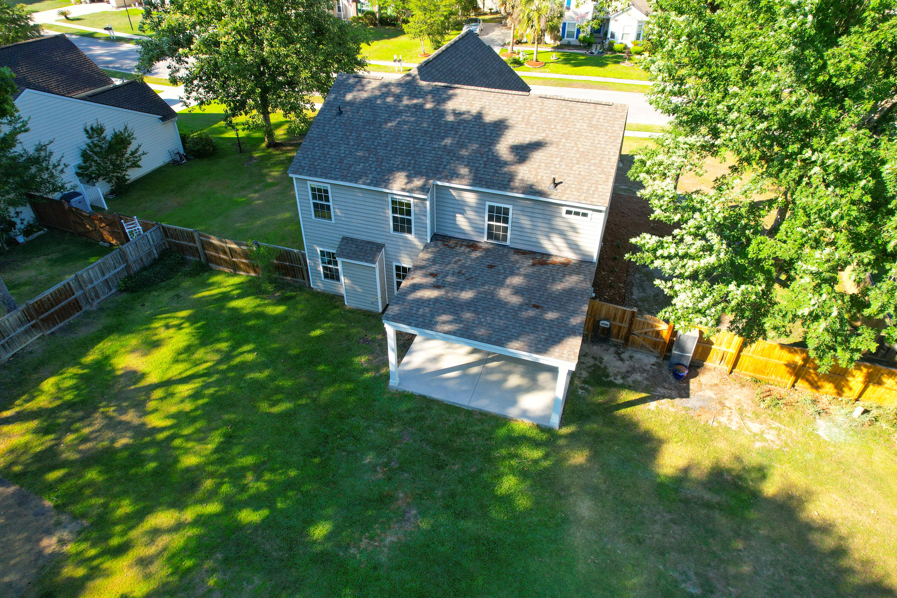 115 Thousand Oaks Circle