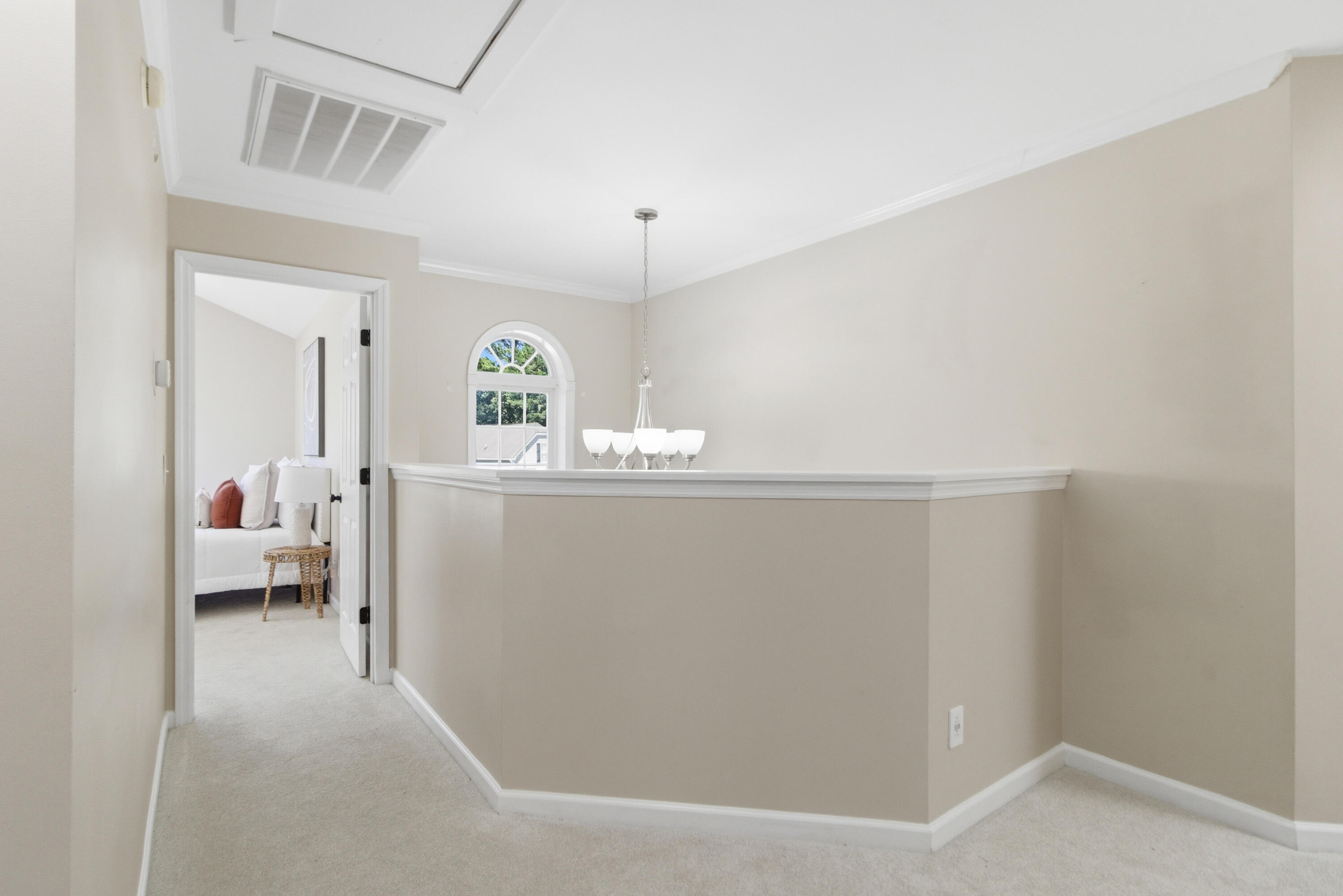 115 Thousand Oaks Circle