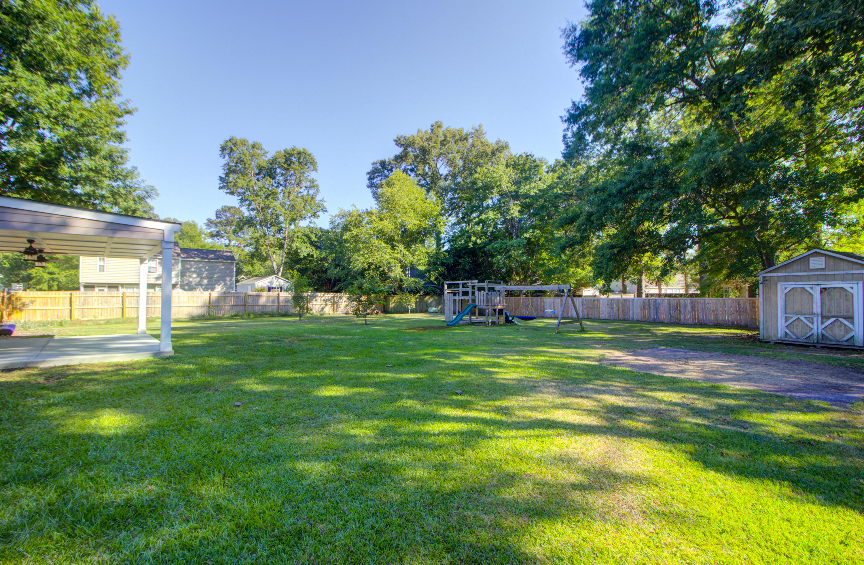 115 Thousand Oaks Circle