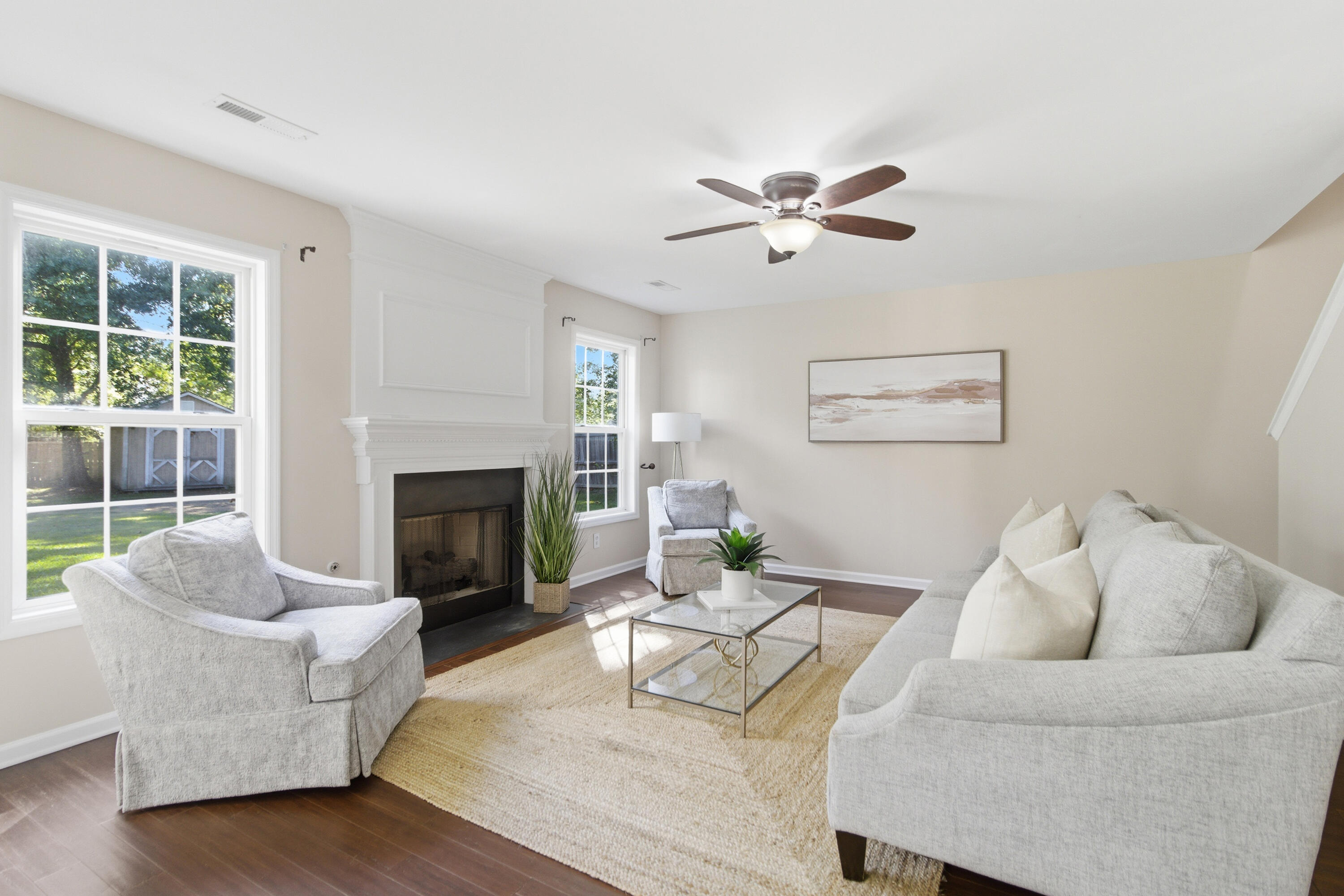 115 Thousand Oaks Circle