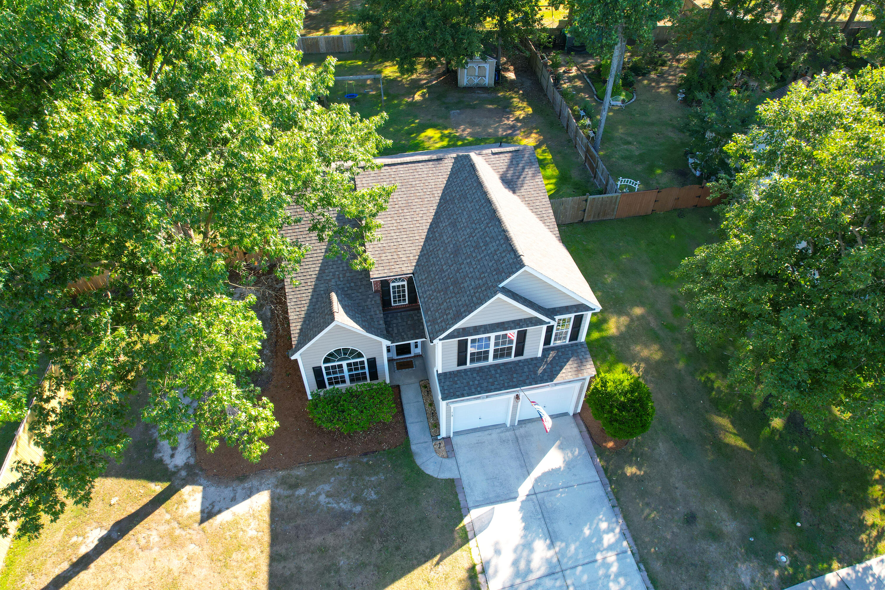 115 Thousand Oaks Circle