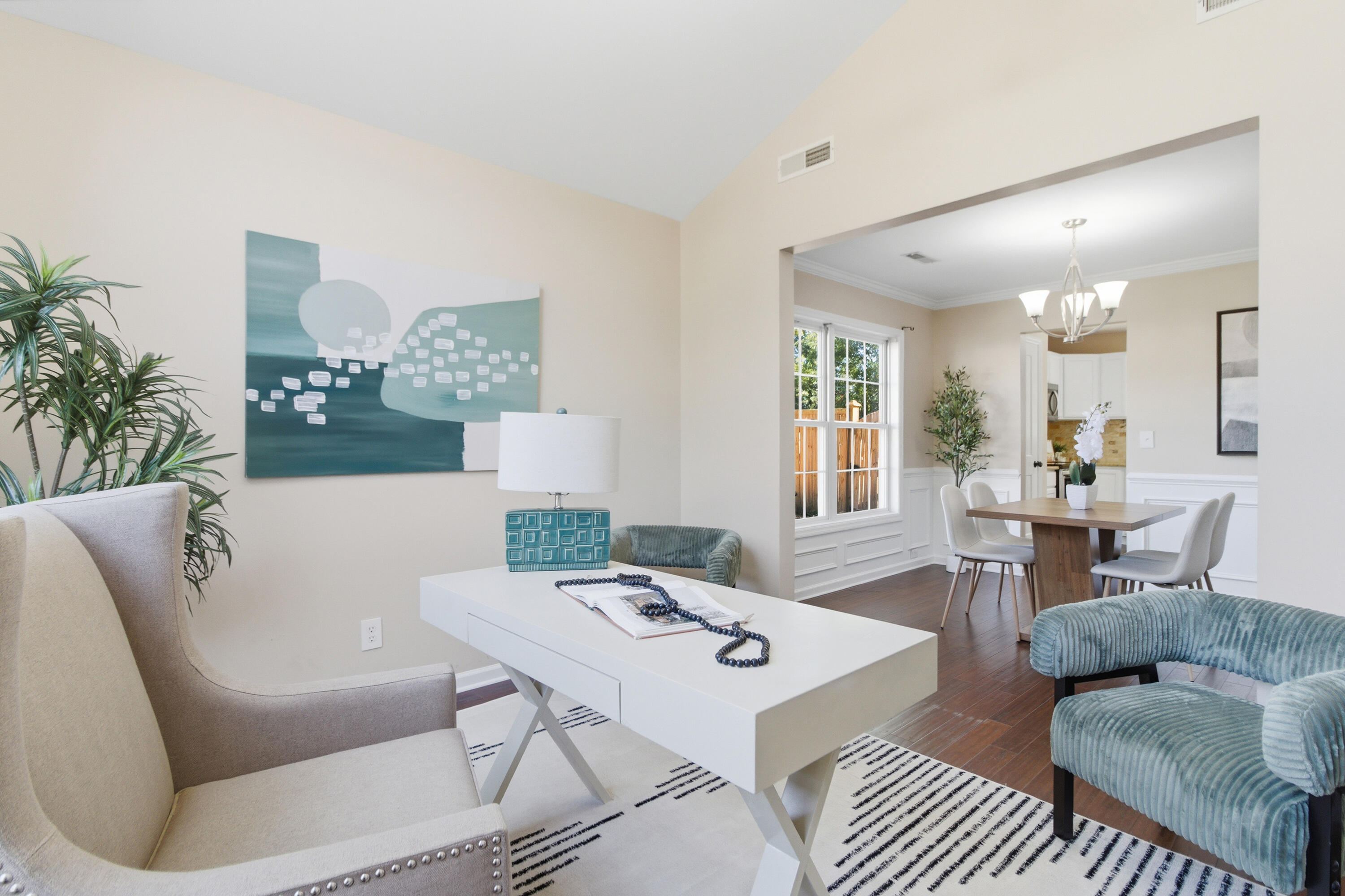 115 Thousand Oaks Circle